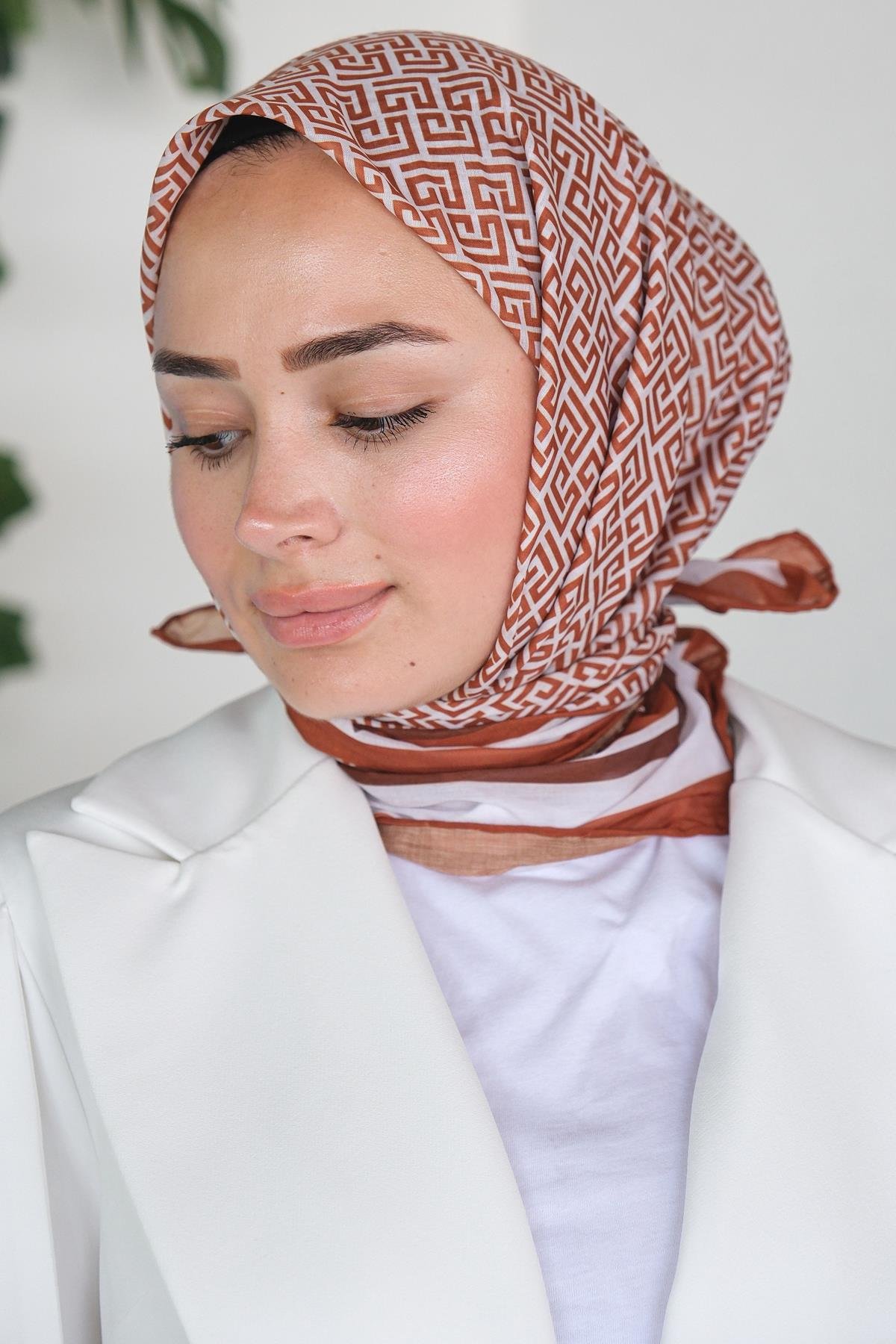 Geometrik Desen Eşarp Taba