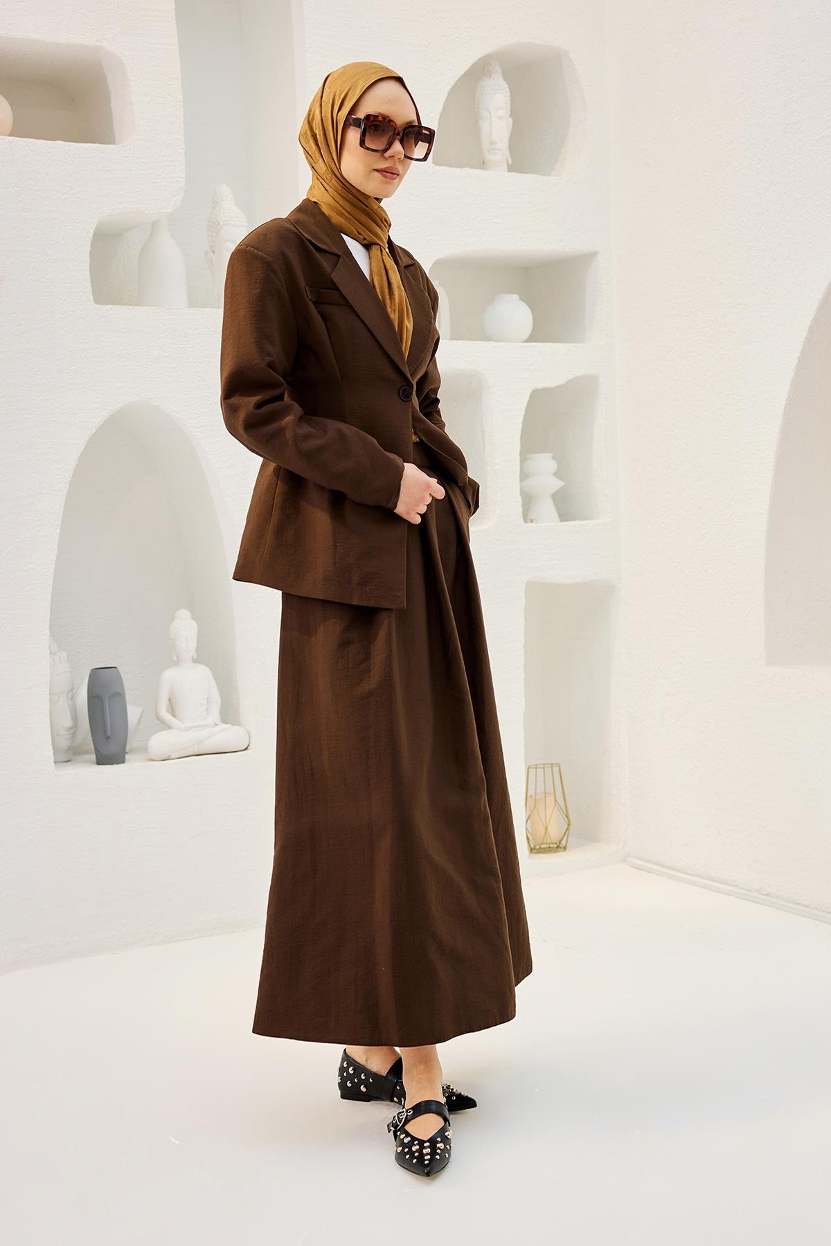 Gizli Cep Ve Önü Pile Detaylı Takım Kahverengi