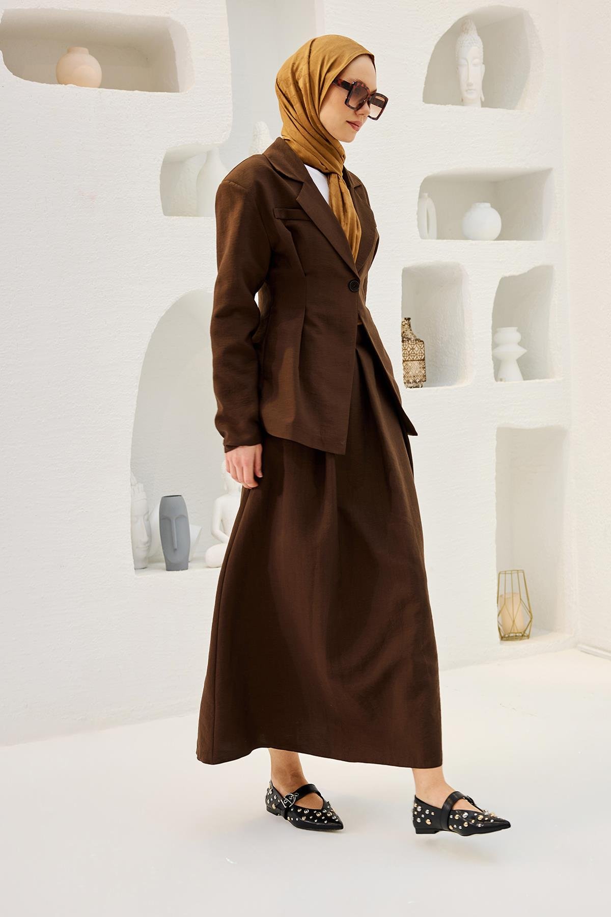 Gizli Cep Ve Önü Pile Detaylı Takım Kahverengi