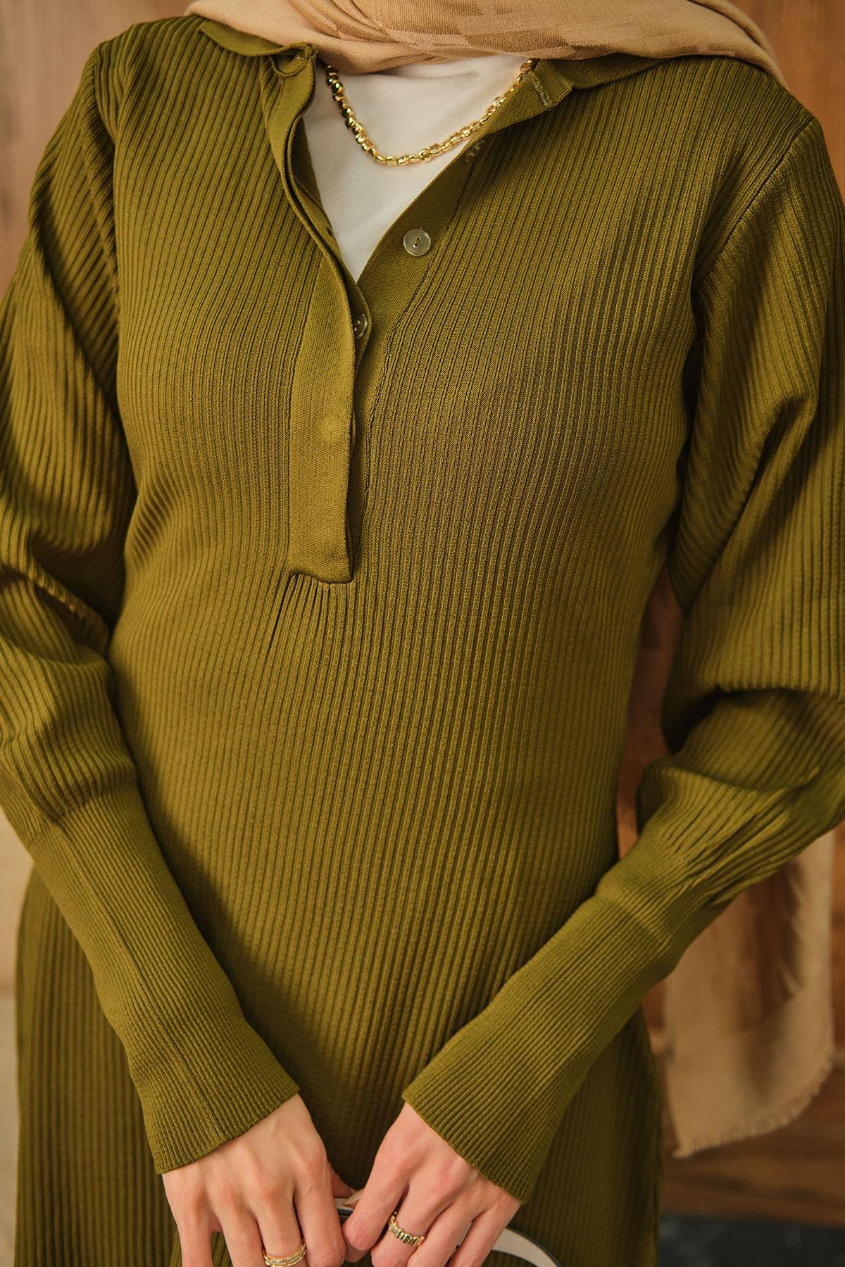 Gizli Düğme Detaylı Elbise Yağ Yeşil