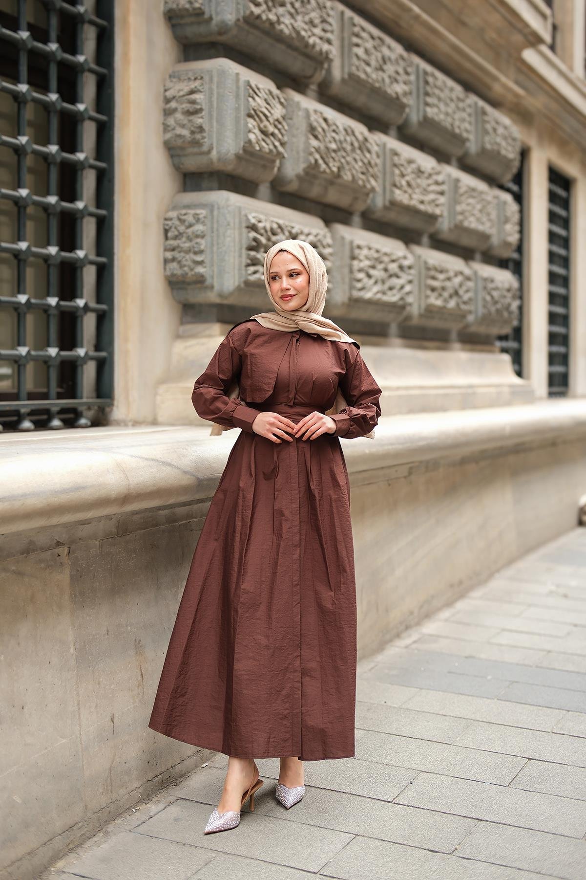 Gizli Düğmeli Apolet Detay Elbise Kahverengi