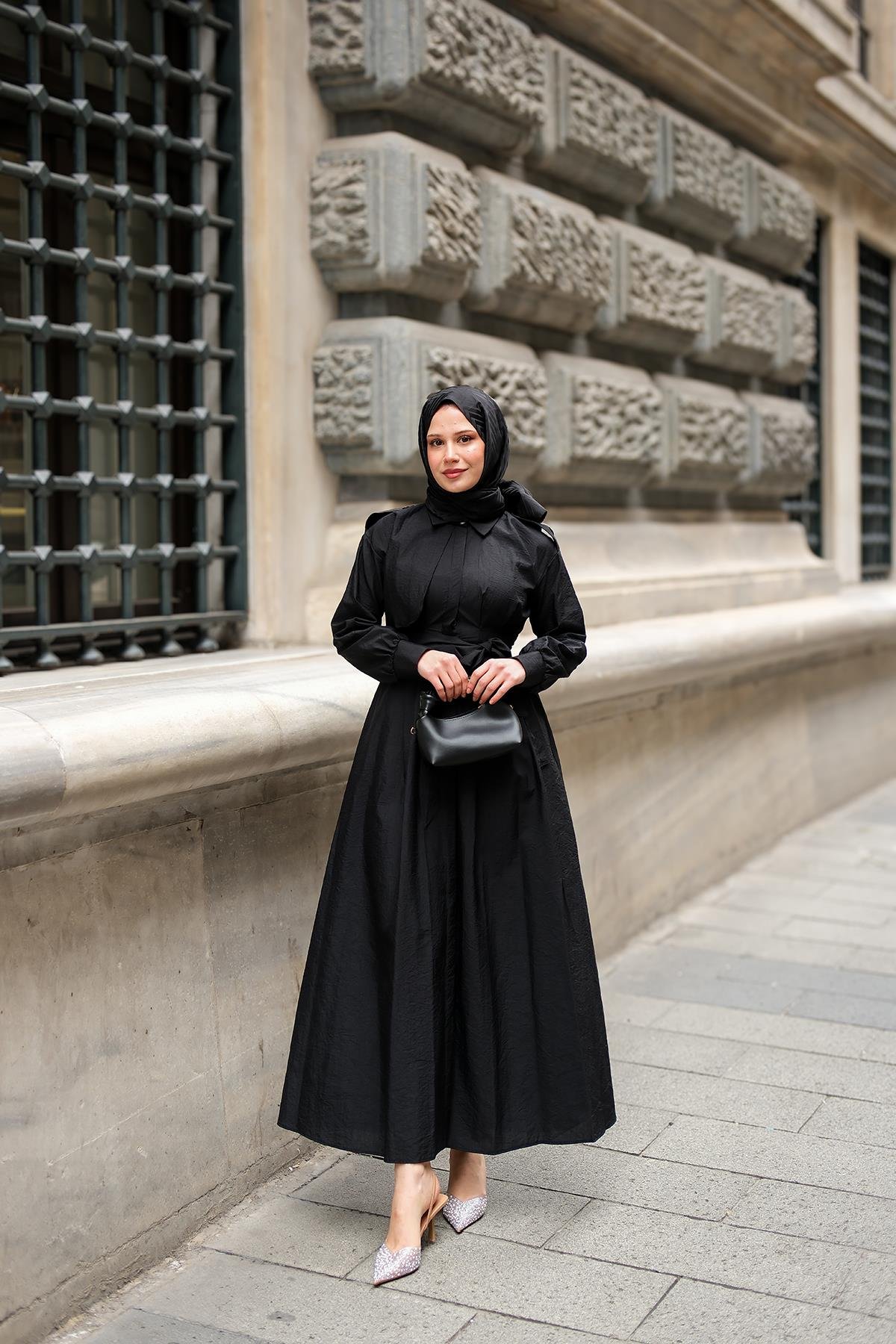 Gizli Düğmeli Apolet Detay Elbise Siyah