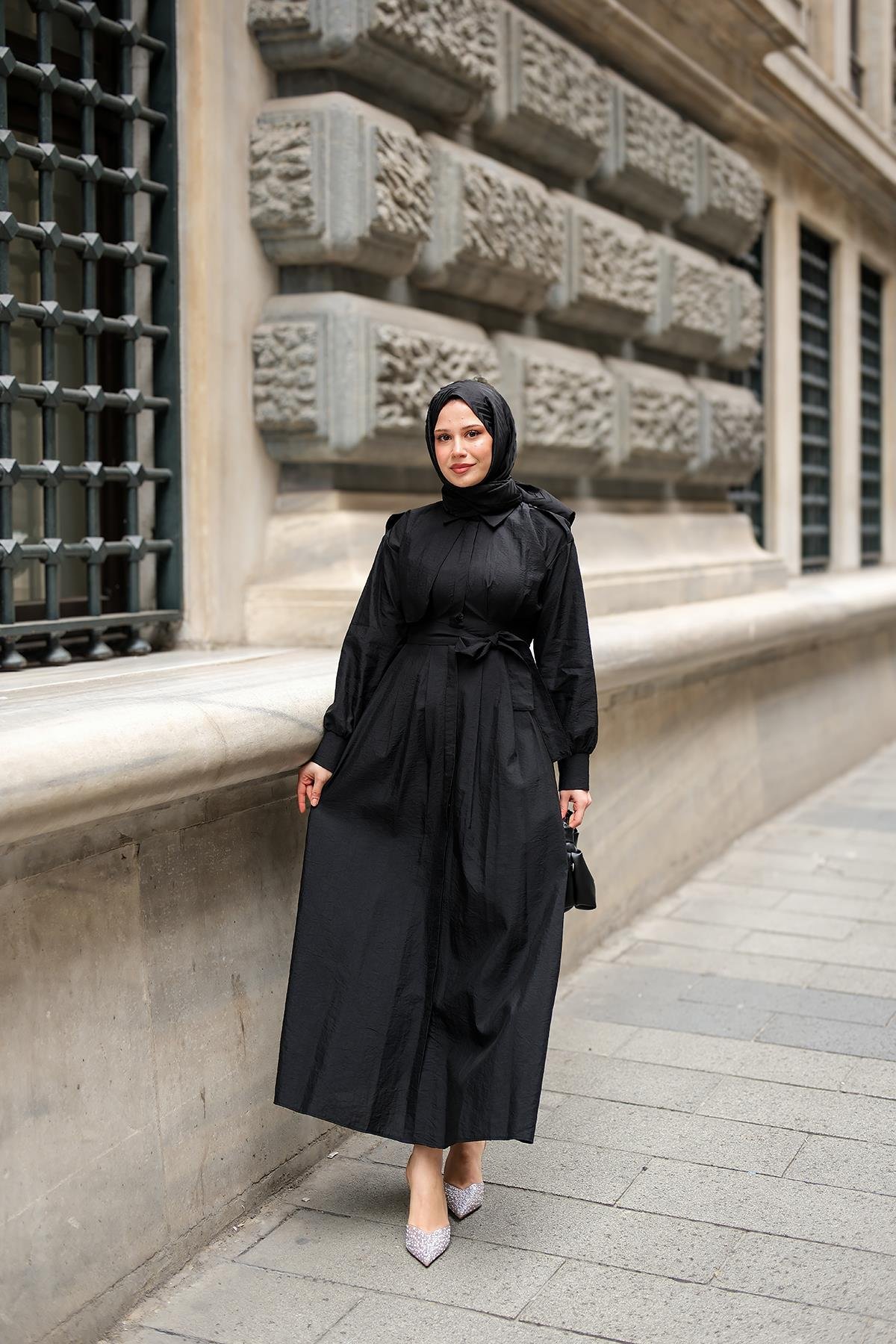 Gizli Düğmeli Apolet Detay Elbise Siyah