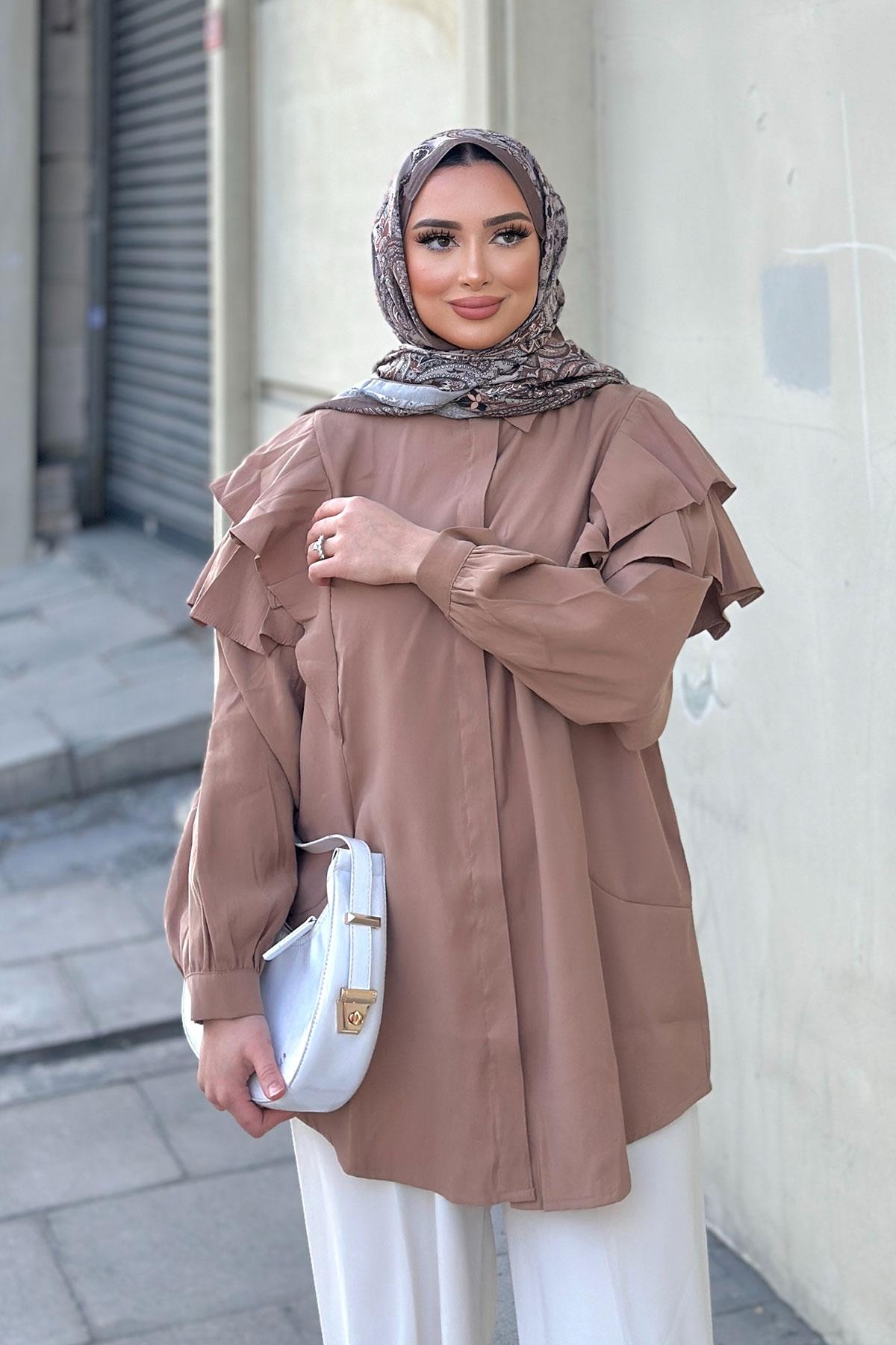 Gizli Düğmeli Fırfır Detay Gömlek Vizon