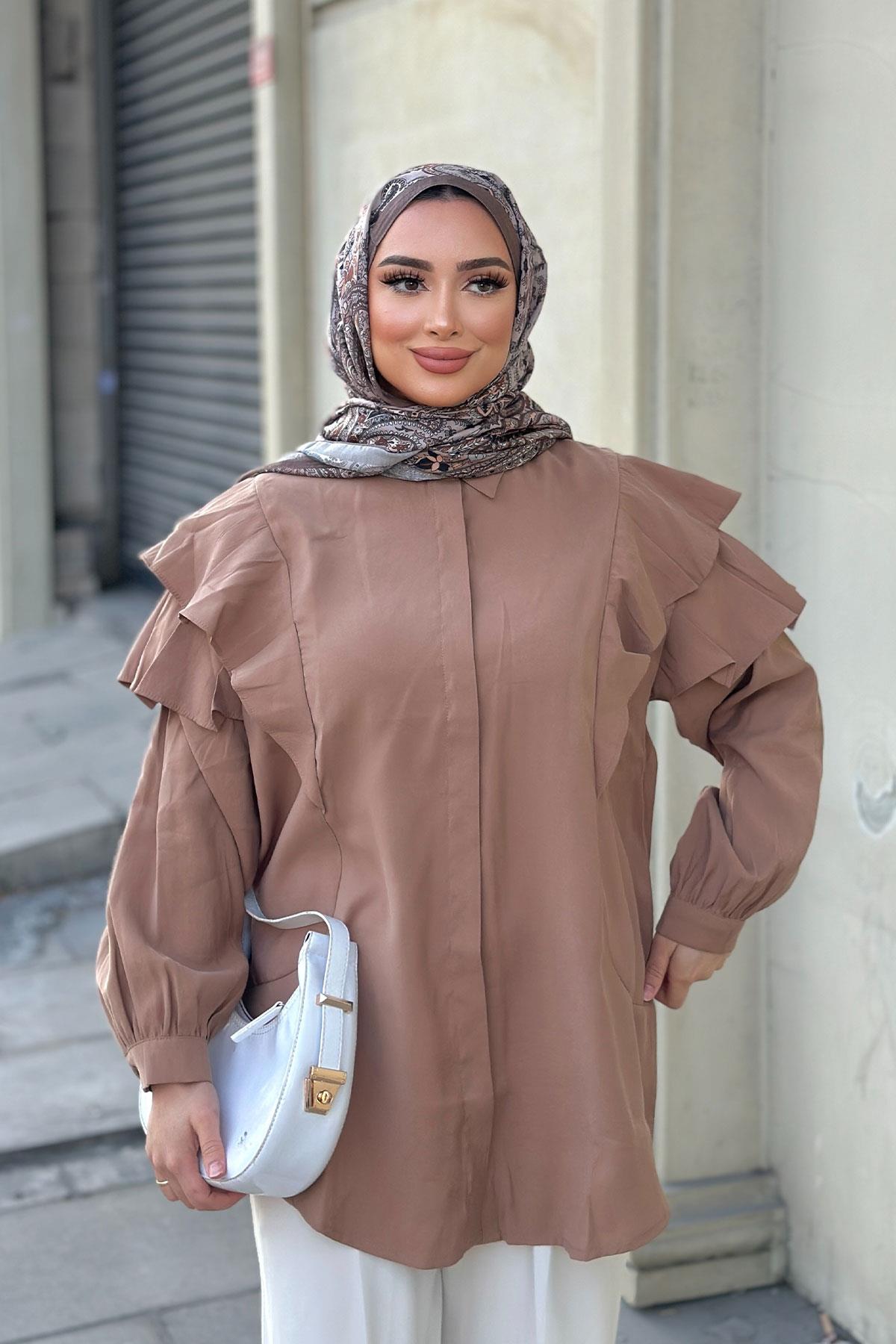 Gizli Düğmeli Fırfır Detay Gömlek Vizon