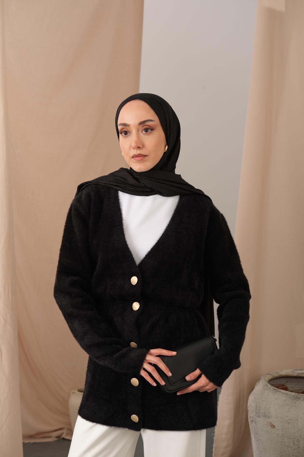 Gold Düğme Detay Hırka Siyah