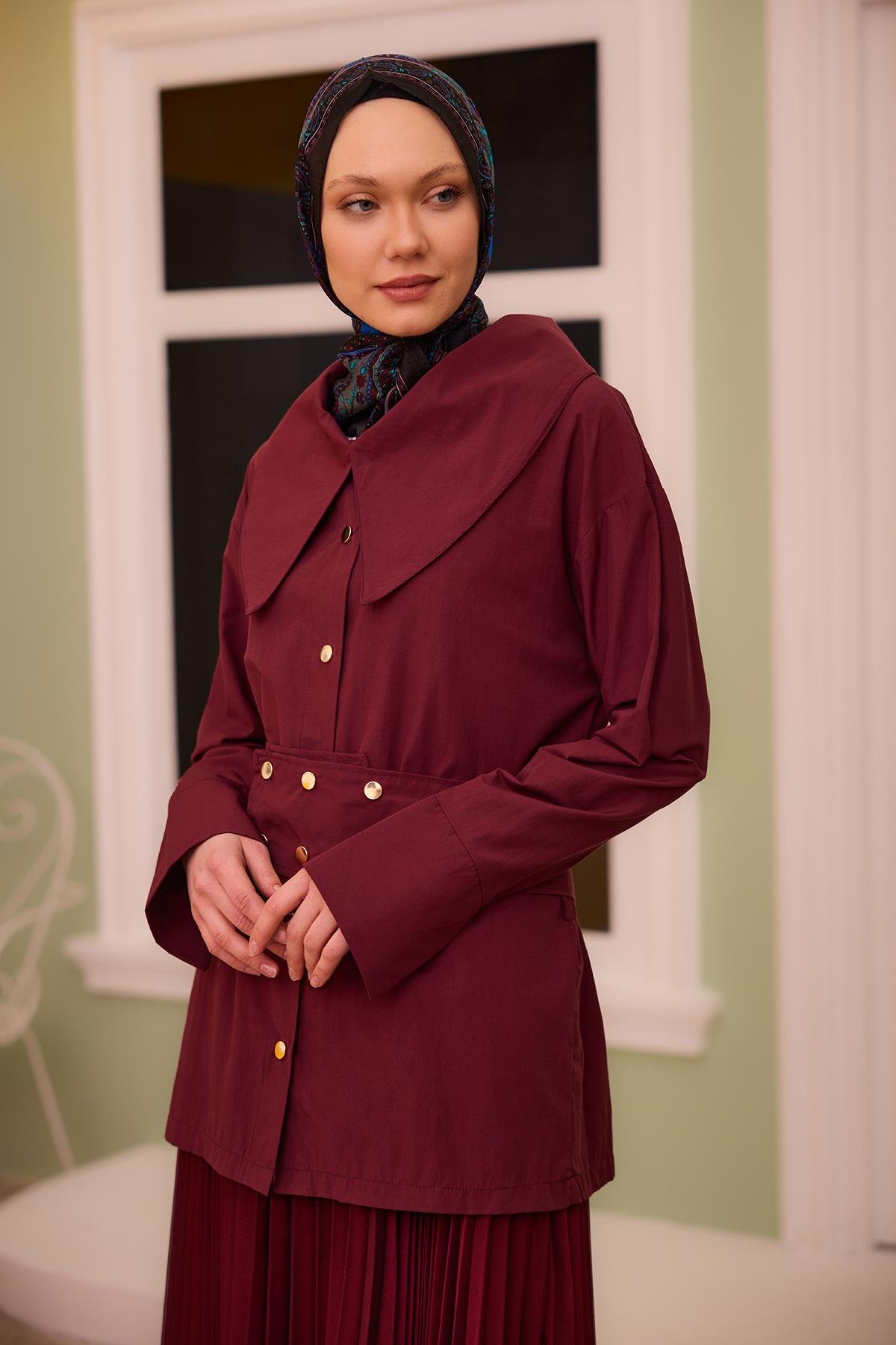 Gold Düğme Ve Kemer Detaylı Gömlek Bordo