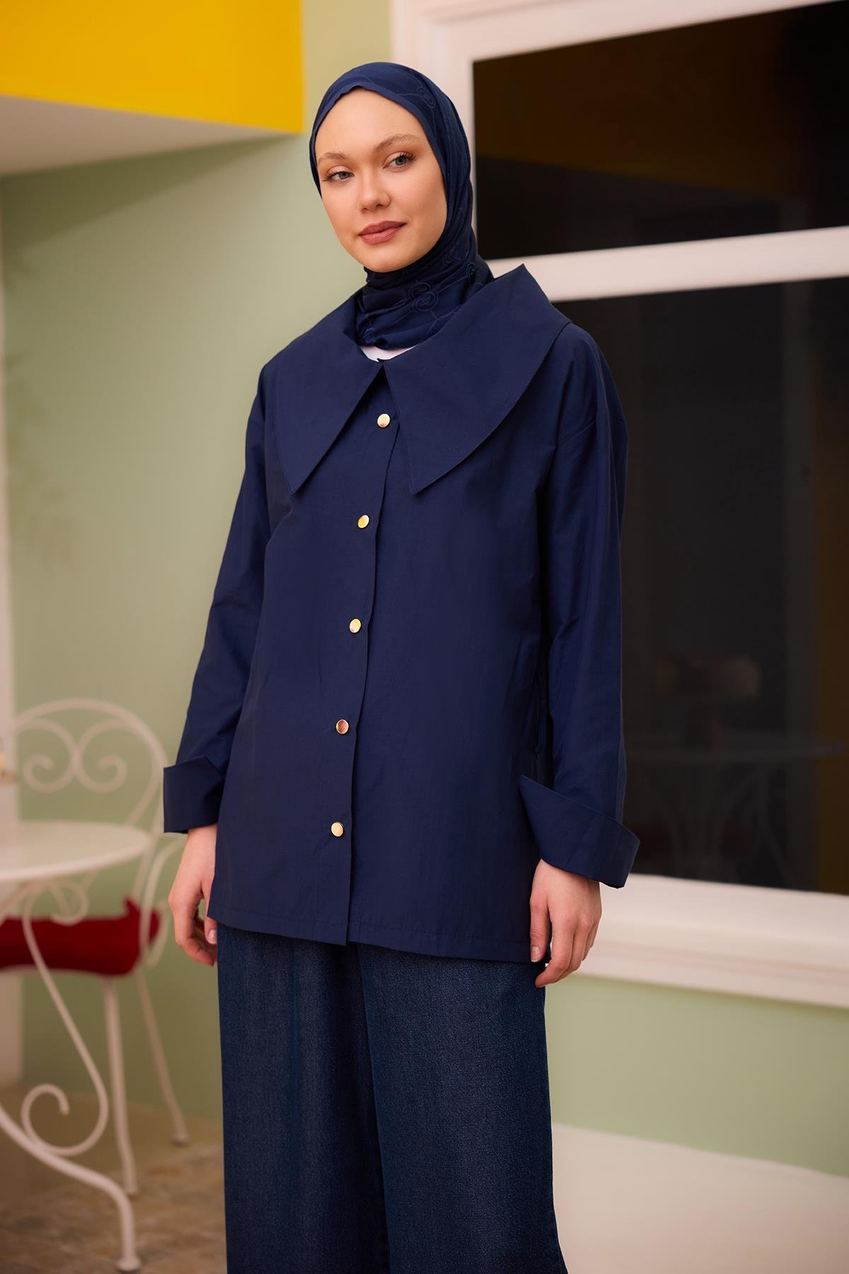 Gold Düğme Ve Kemer Detaylı Gömlek Lacivert