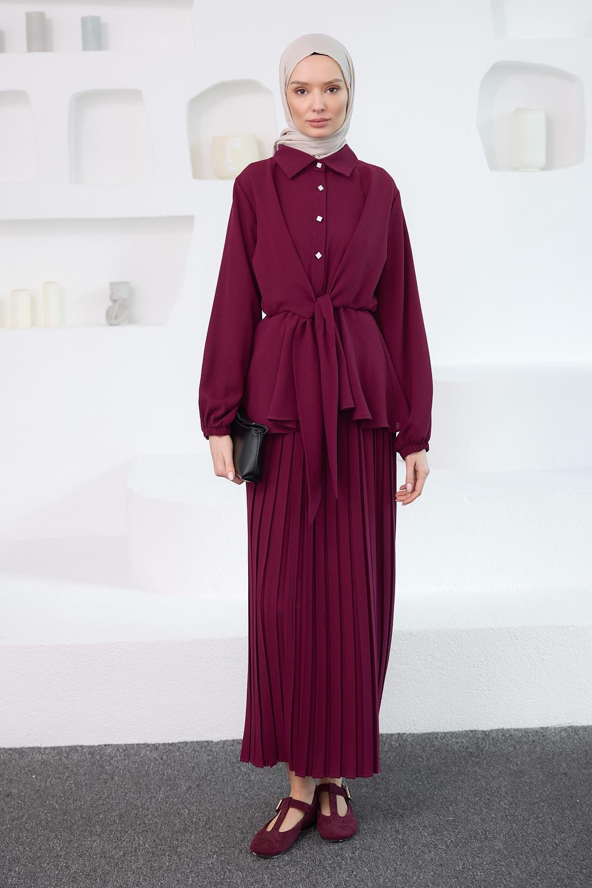 Gömleği Bağlama Detaylı Takım Mürdüm