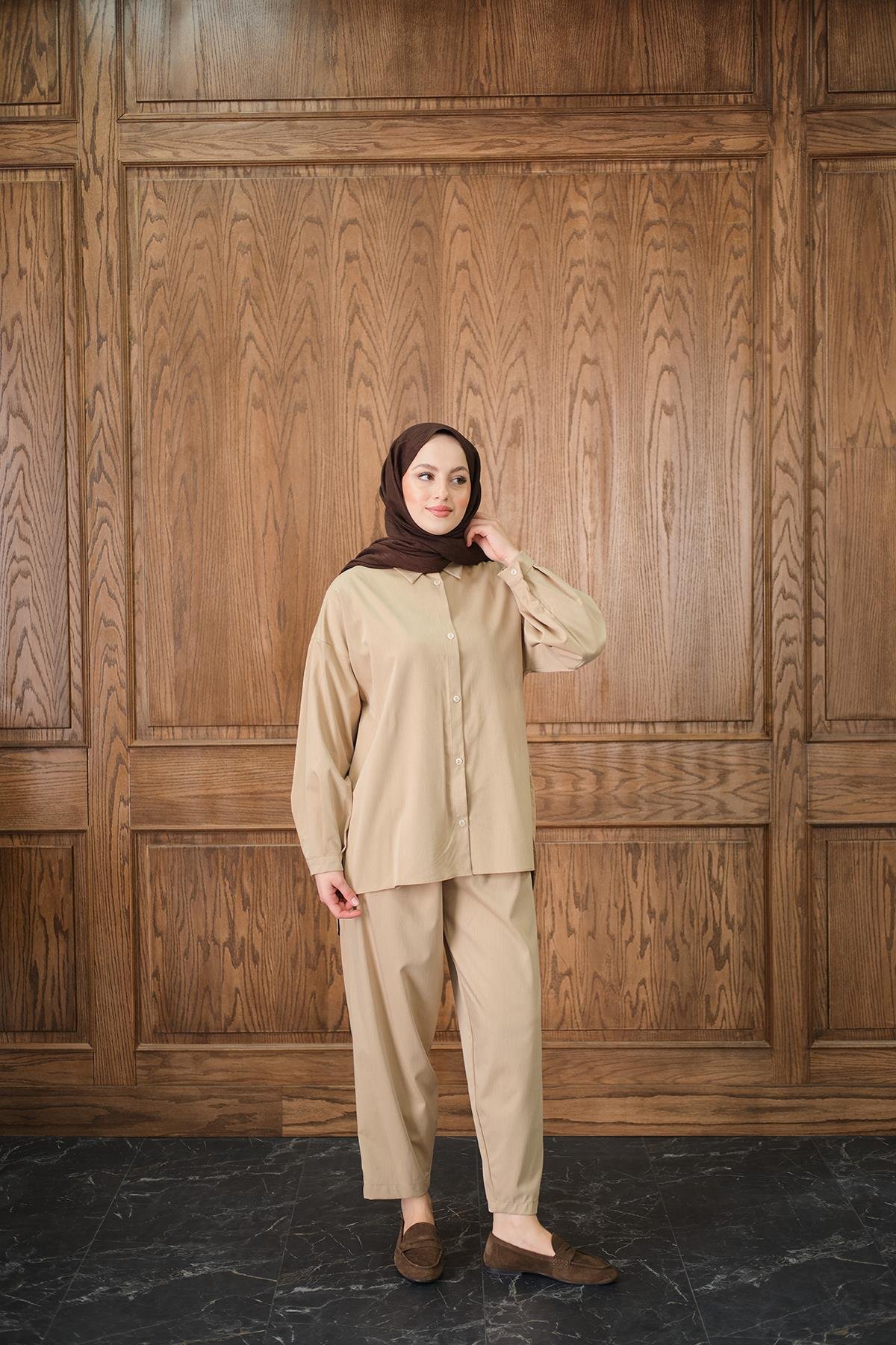 Gömlekli Takım Bej