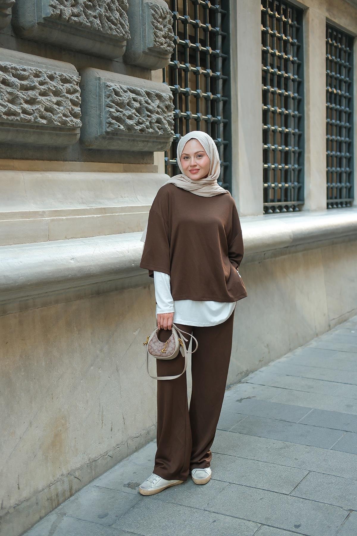 İç Badili Üçlü Takım Kahve