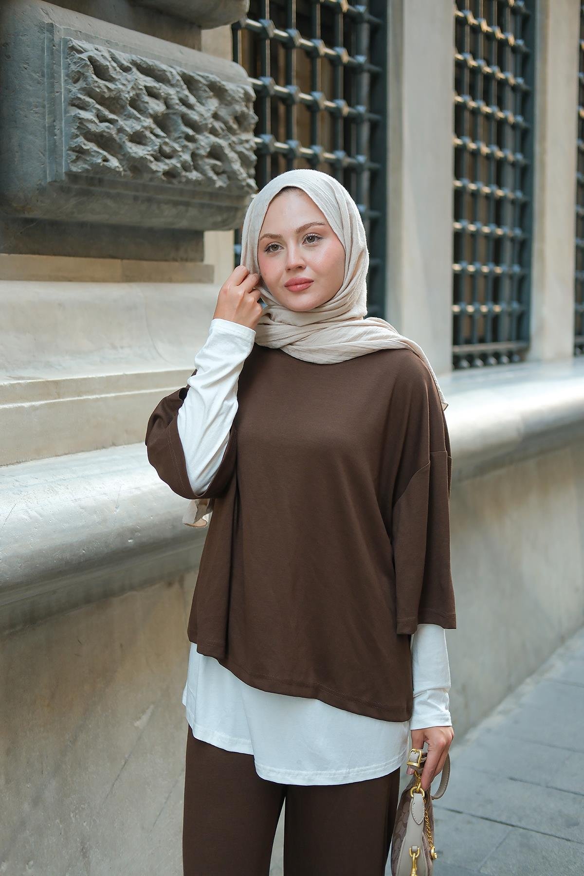 İç Badili Üçlü Takım Kahve