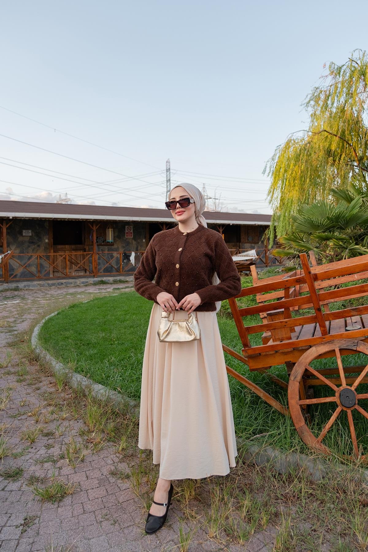 İnci Detay Triko Ceket Kahverengi