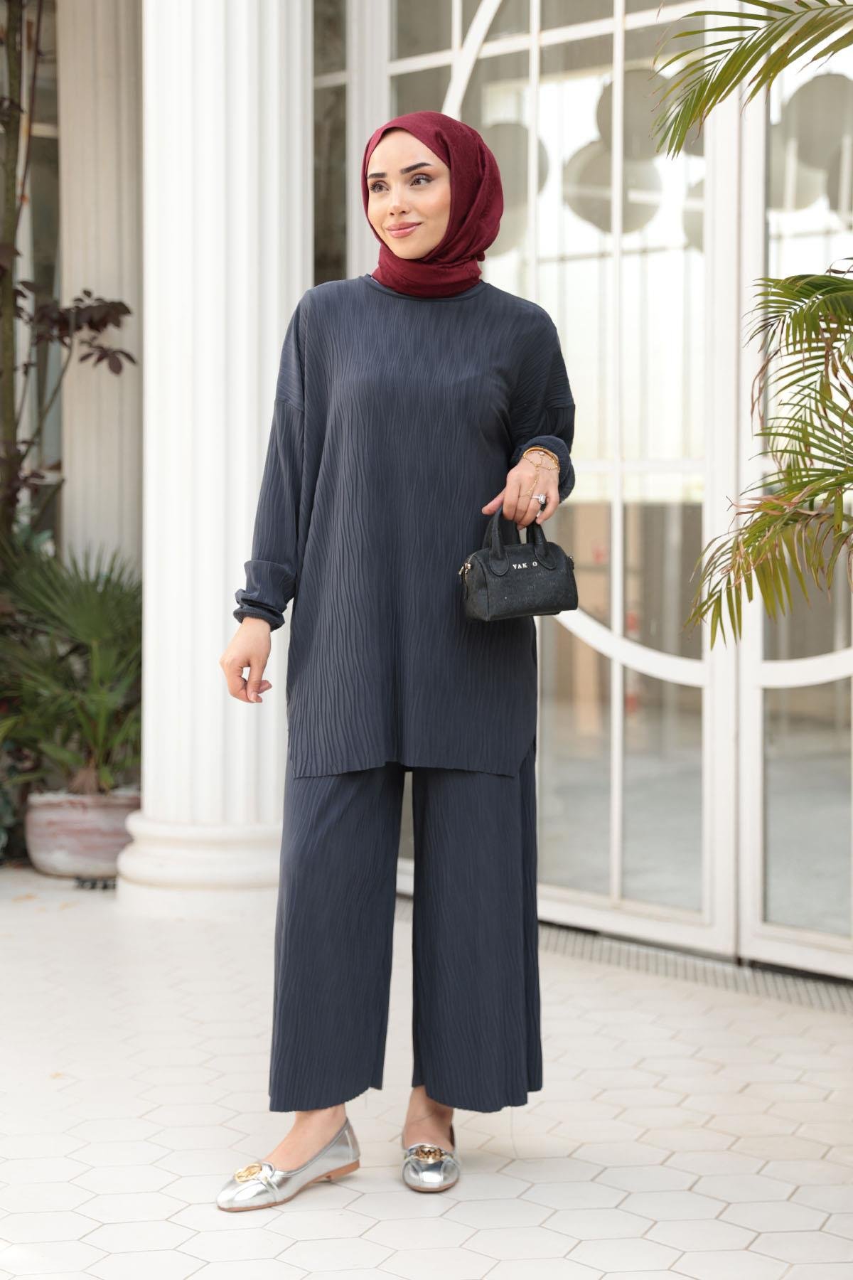 Kabarık Kumaş Takım Antrasit