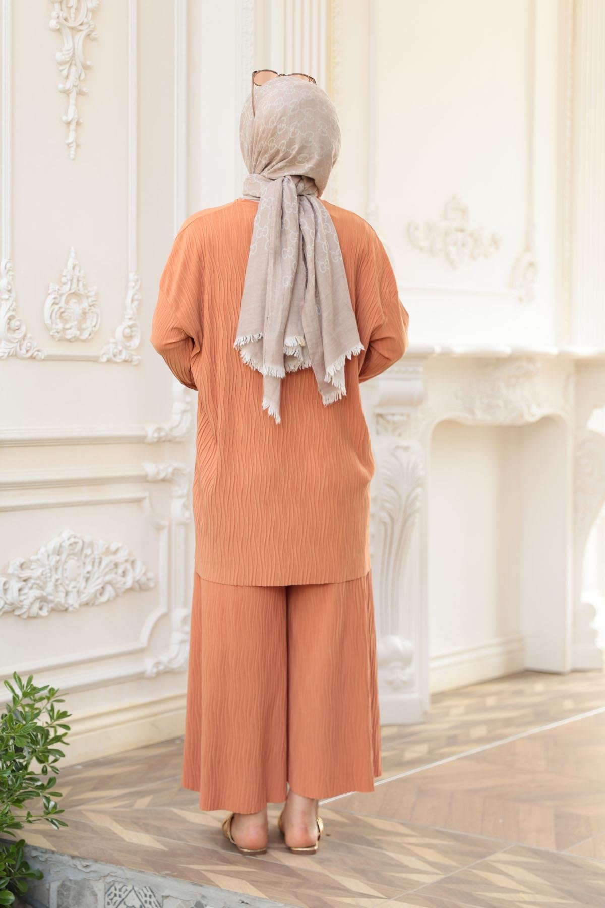 Kabarık Kumaş Takım Turuncu