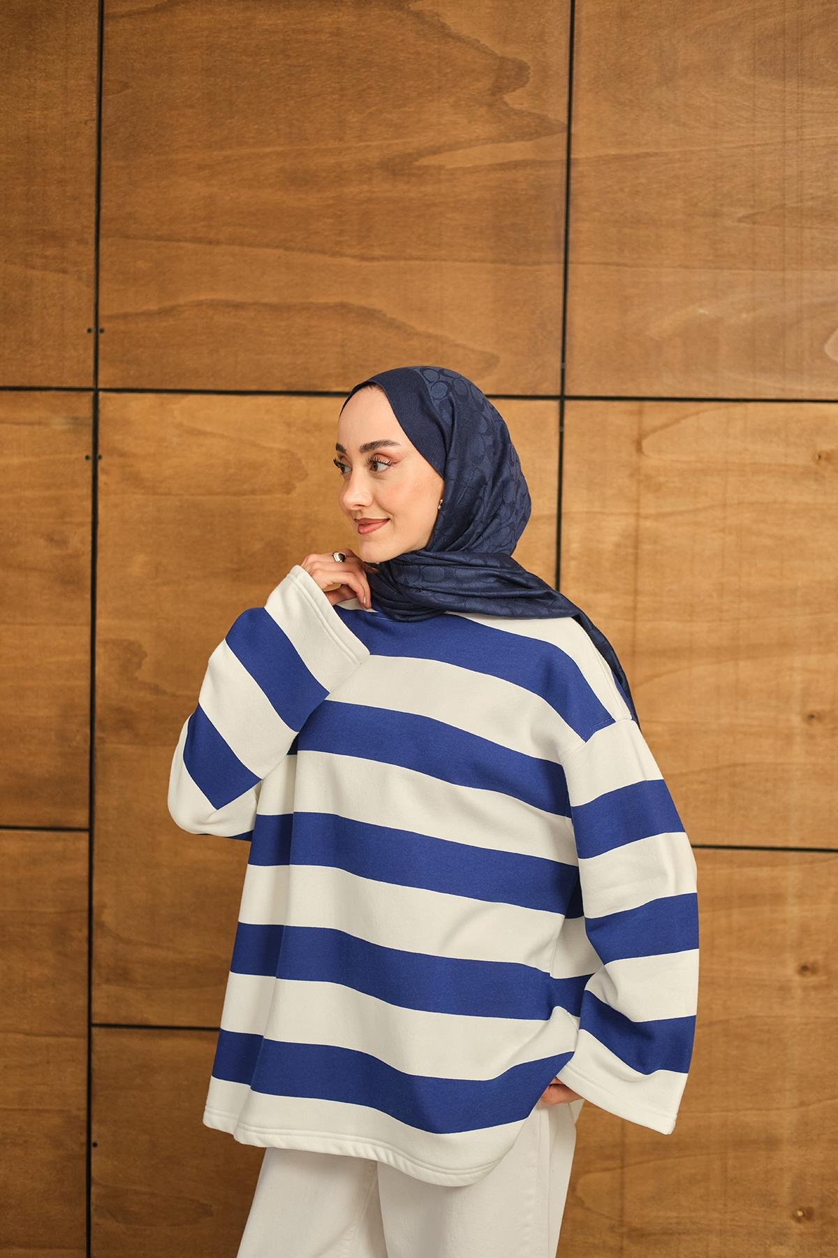 Kalın Çizgili Sweat Lacivert