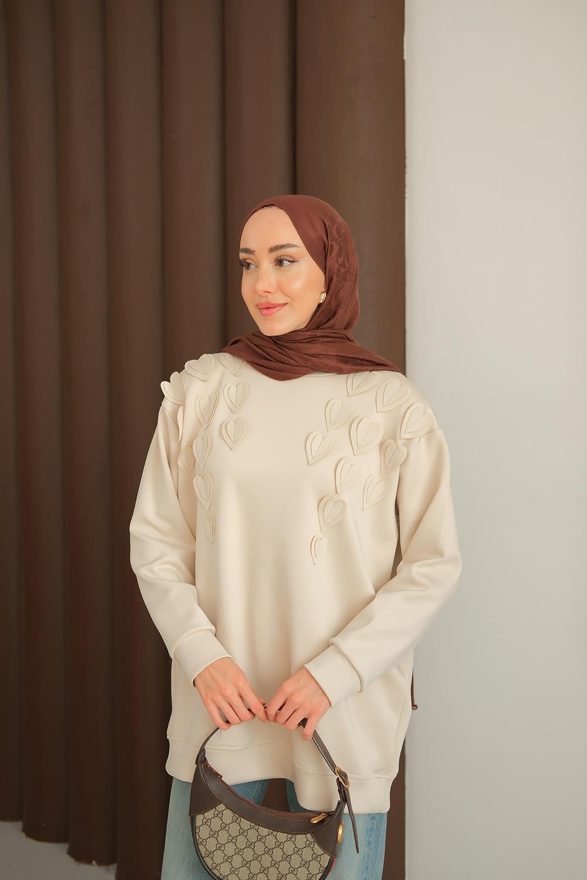 Kalp Detaylı Tunik Krem
