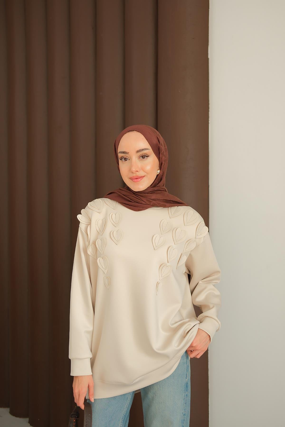 Kalp Detaylı Tunik Krem