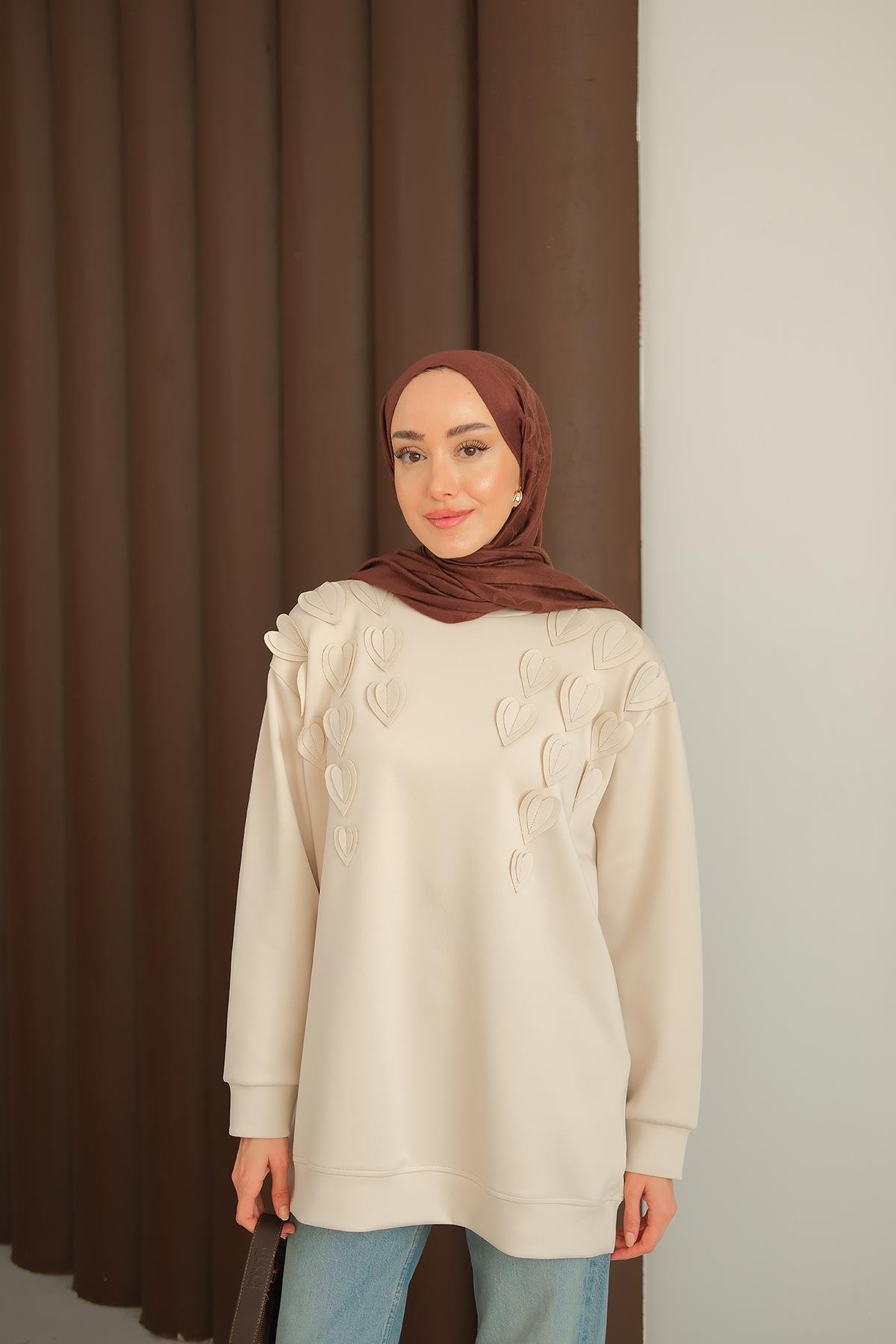 Kalp Detaylı Tunik Krem