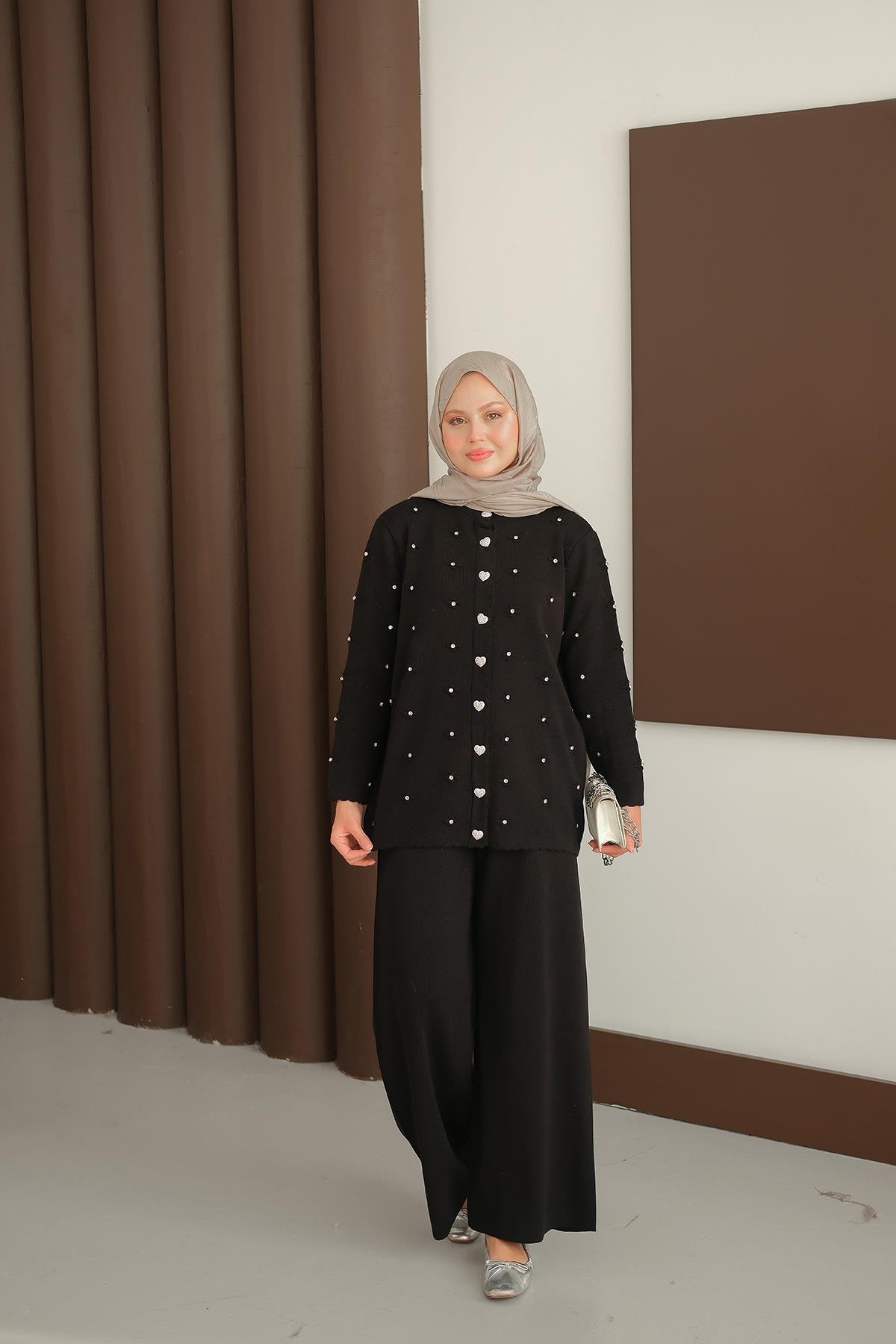 Kalp Düğme Detay Triko Takım Siyah