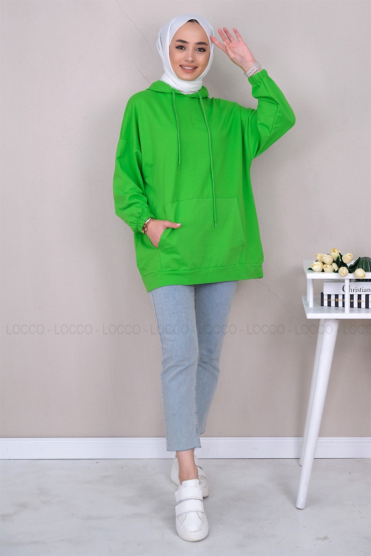 Uygun Fiyatlı KANGURU CEPLI KAPSONLU SWEAT FISTIK YESIL | Loccomoda.com 