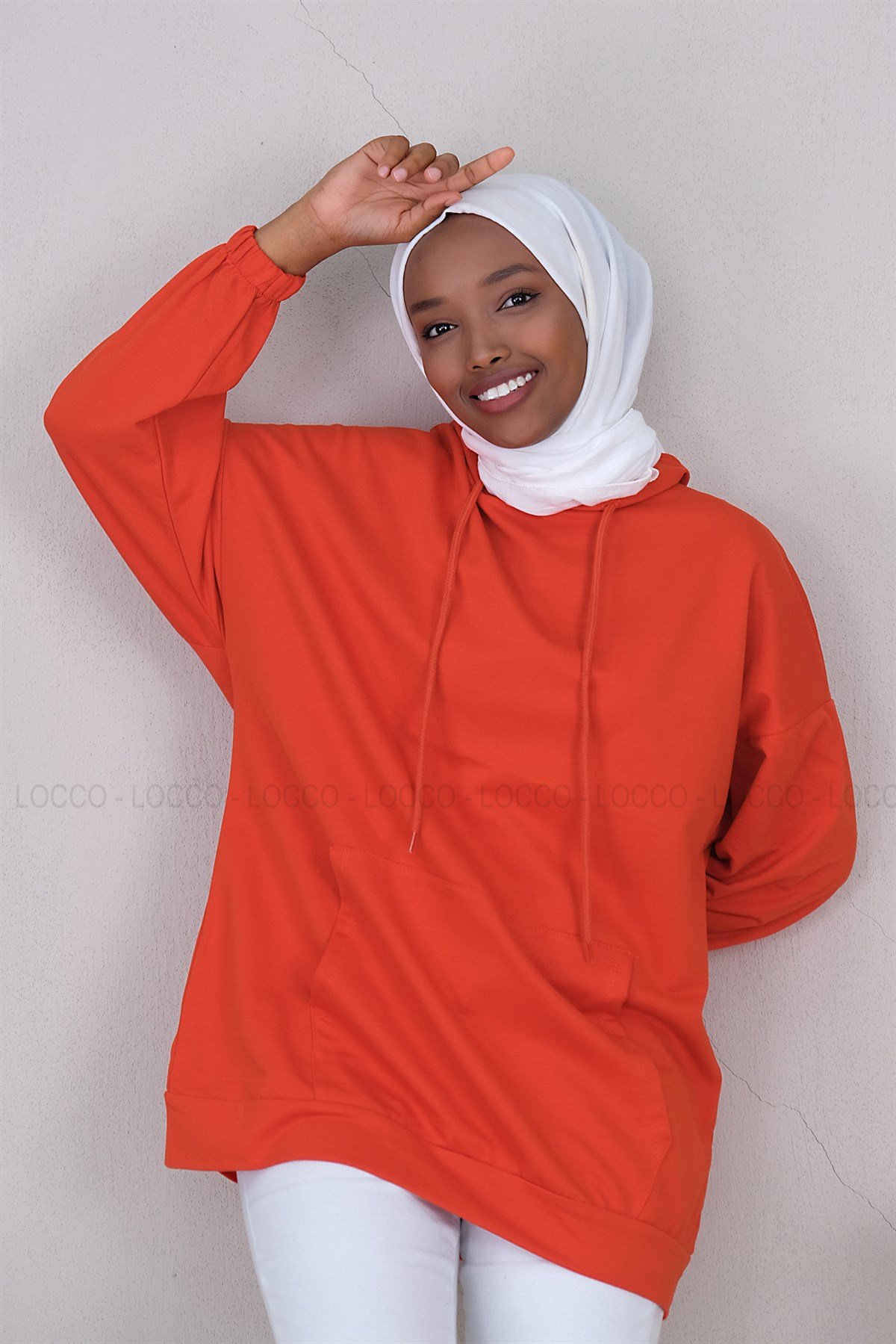 Uygun Fiyatlı KANGURU CEPLI KAPSONLU SWEAT TURUNCU | Loccomoda.com 