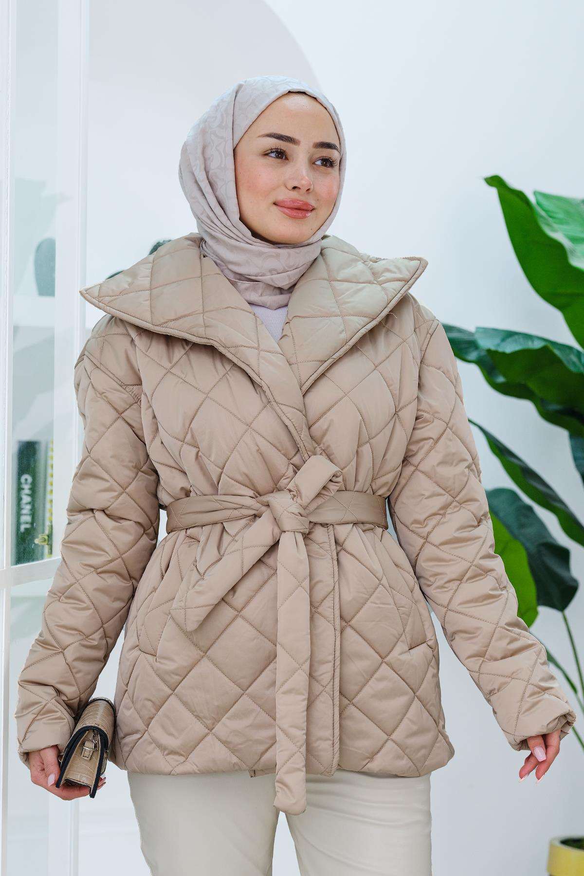 Kapitone Bel Bağlama Detaylı Mont Vizon