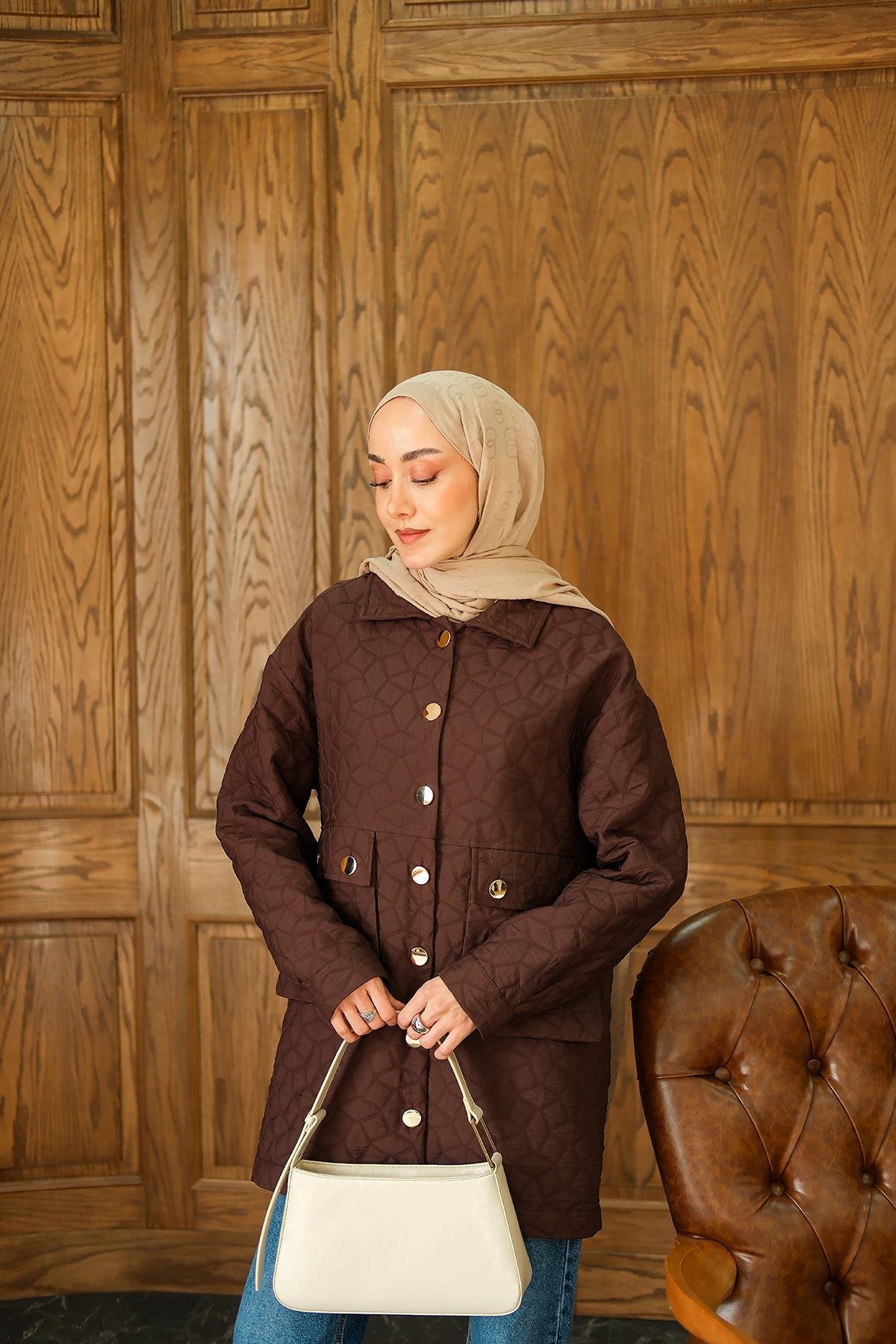 Kapitone Desen Gold Düğme Detay Ceket Kahverengi