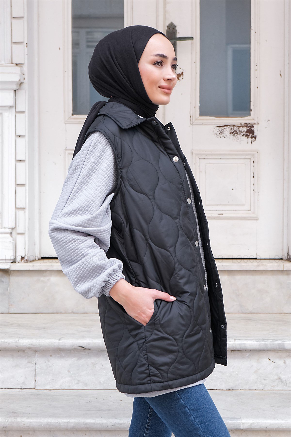 Uygun Fiyatlı KAPITONE YELEK  SIYAH | Loccomoda.com 