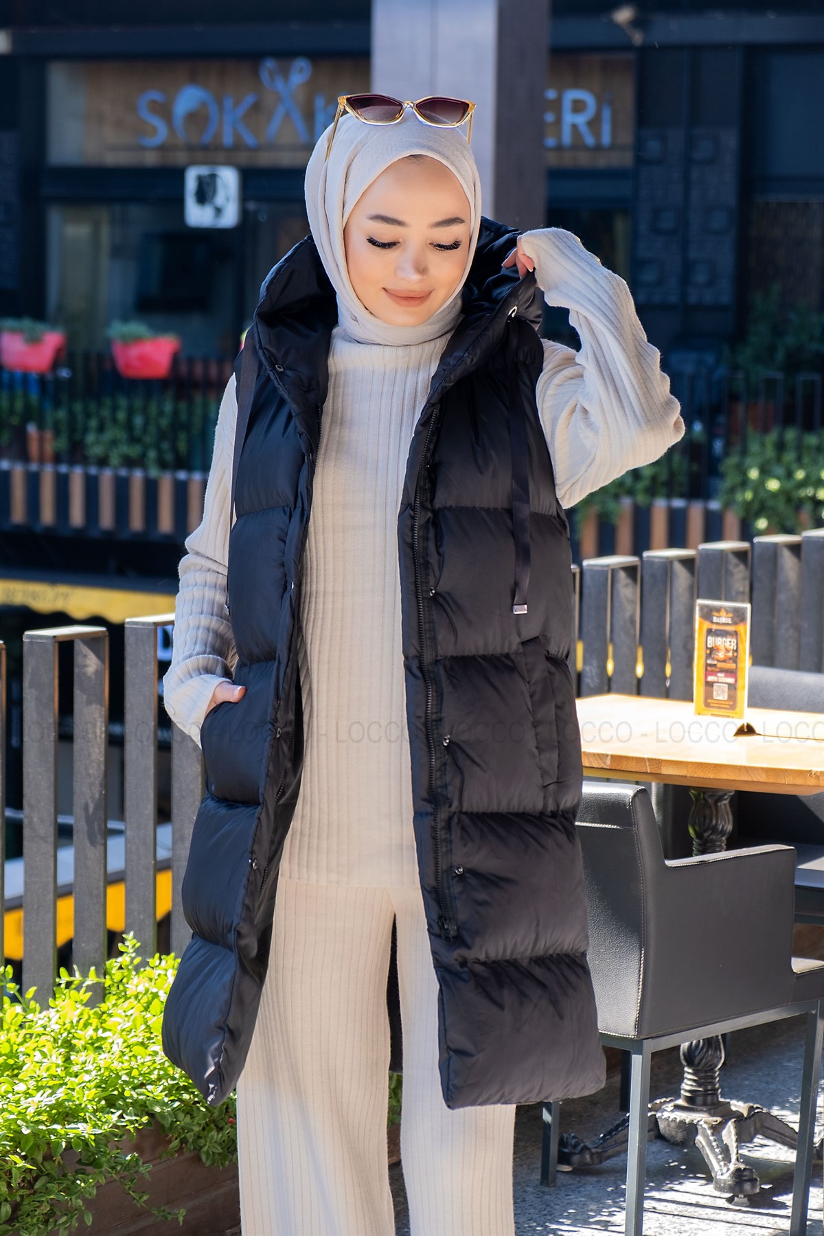 Uygun Fiyatlı KAPSONLU SISME YELEK SIYAH | Loccomoda.com 