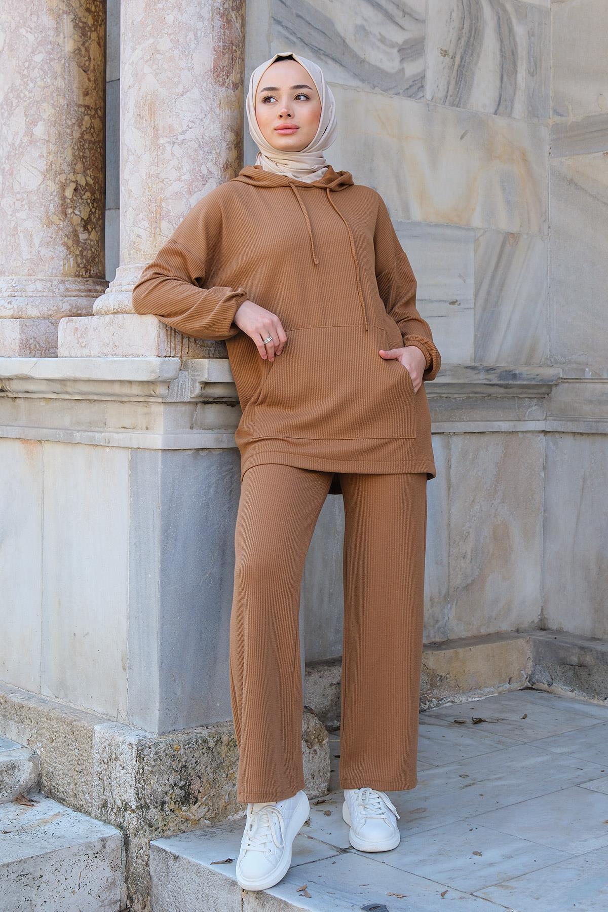 Kapüşonlu Cepli İkili Takım Taba