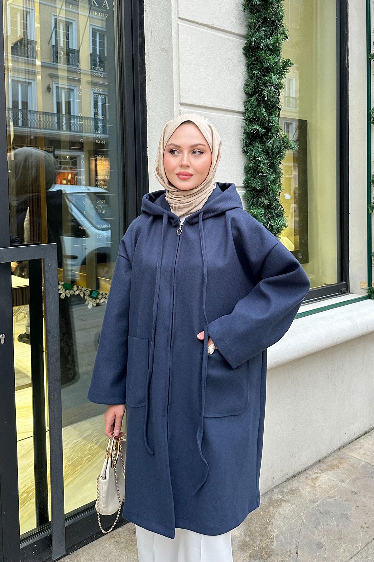 Kapüşonlu Fermuarlı Ara Boy Kaşe Mavi