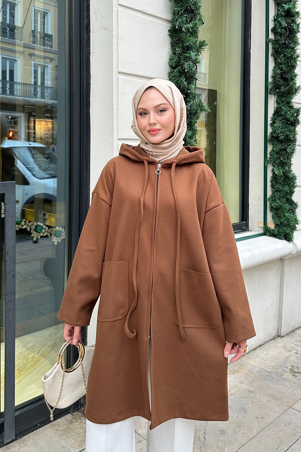 Kapüşonlu Fermuarlı Ara Boy Kaşe Taba