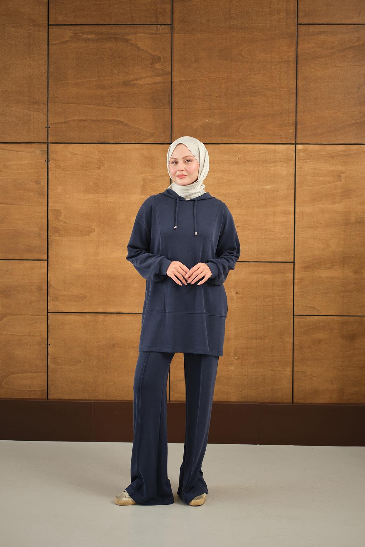 Kapüşonlu İkili Takım Lacivert