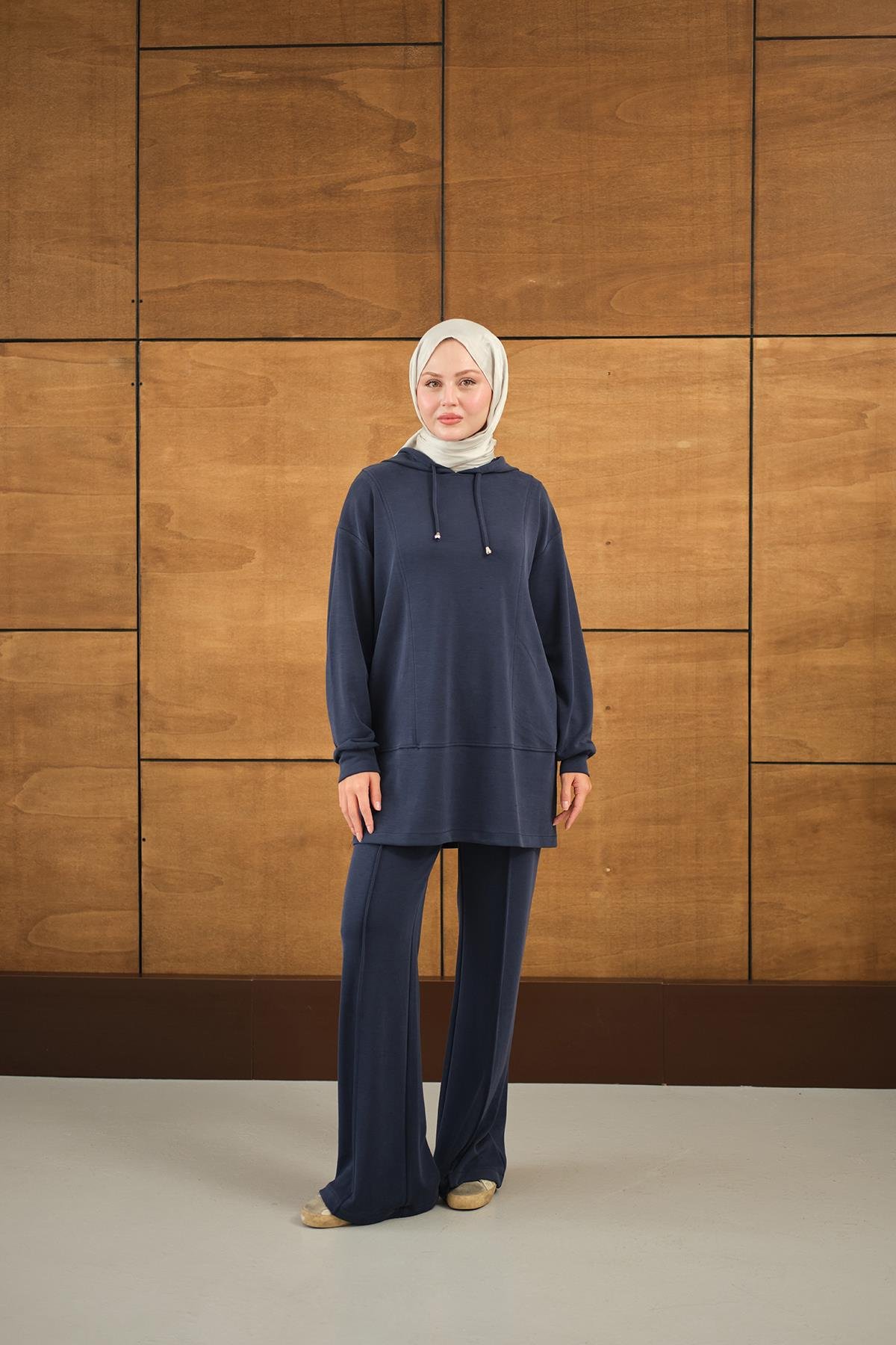 Kapüşonlu İkili Takım Lacivert