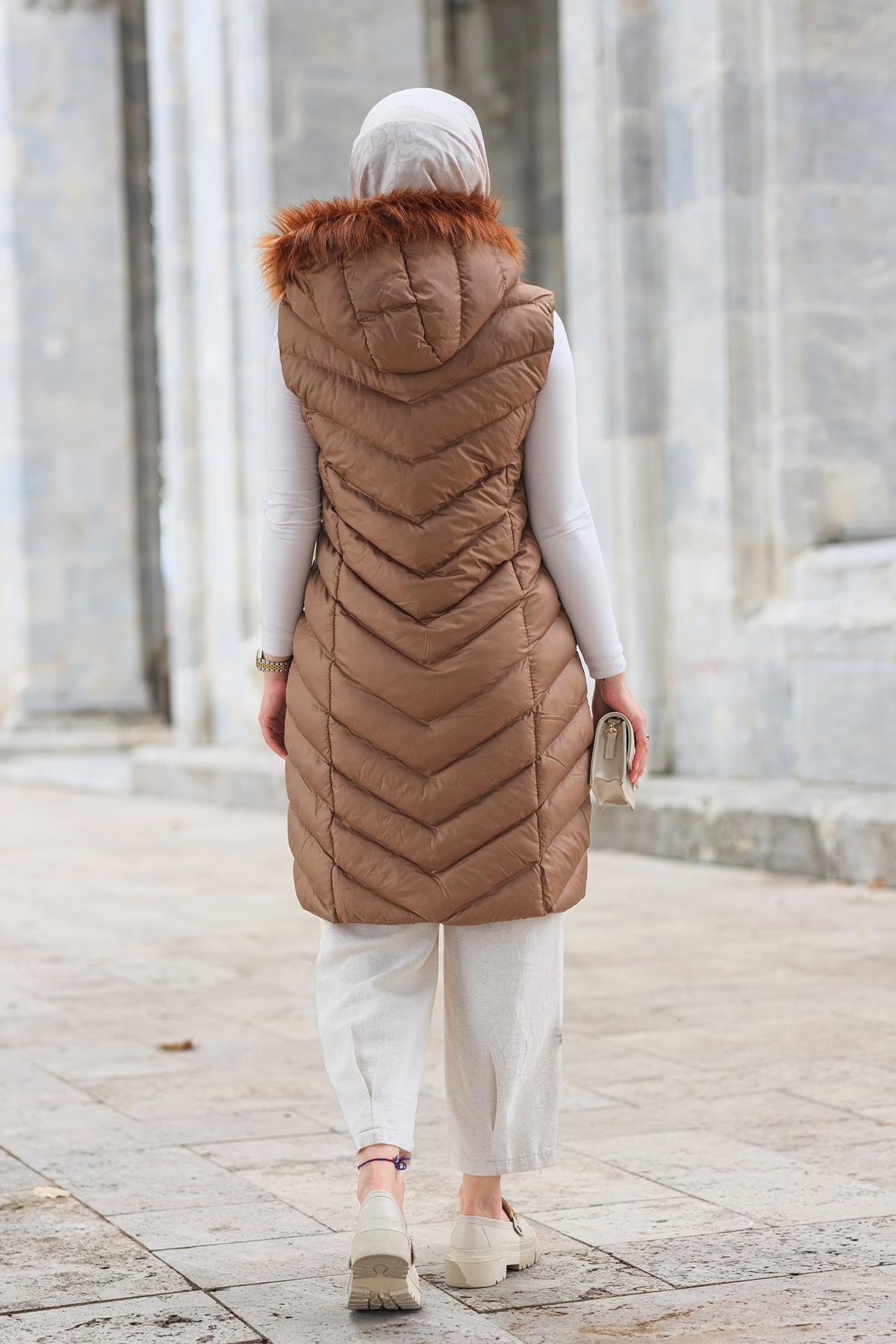 Kapüşonlu Kolsuz Şişme Yelek Taba