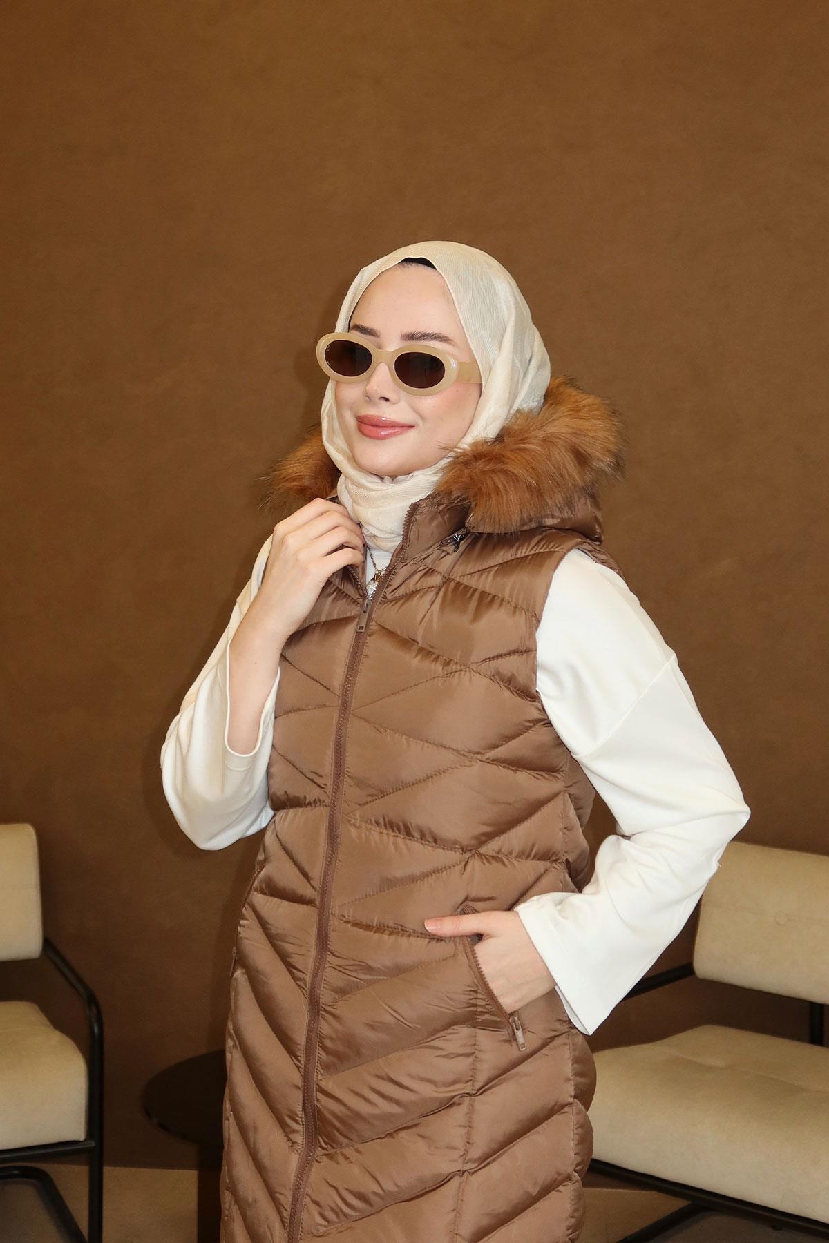 Kapüşonlu Kolsuz Şişme Yelek Taba