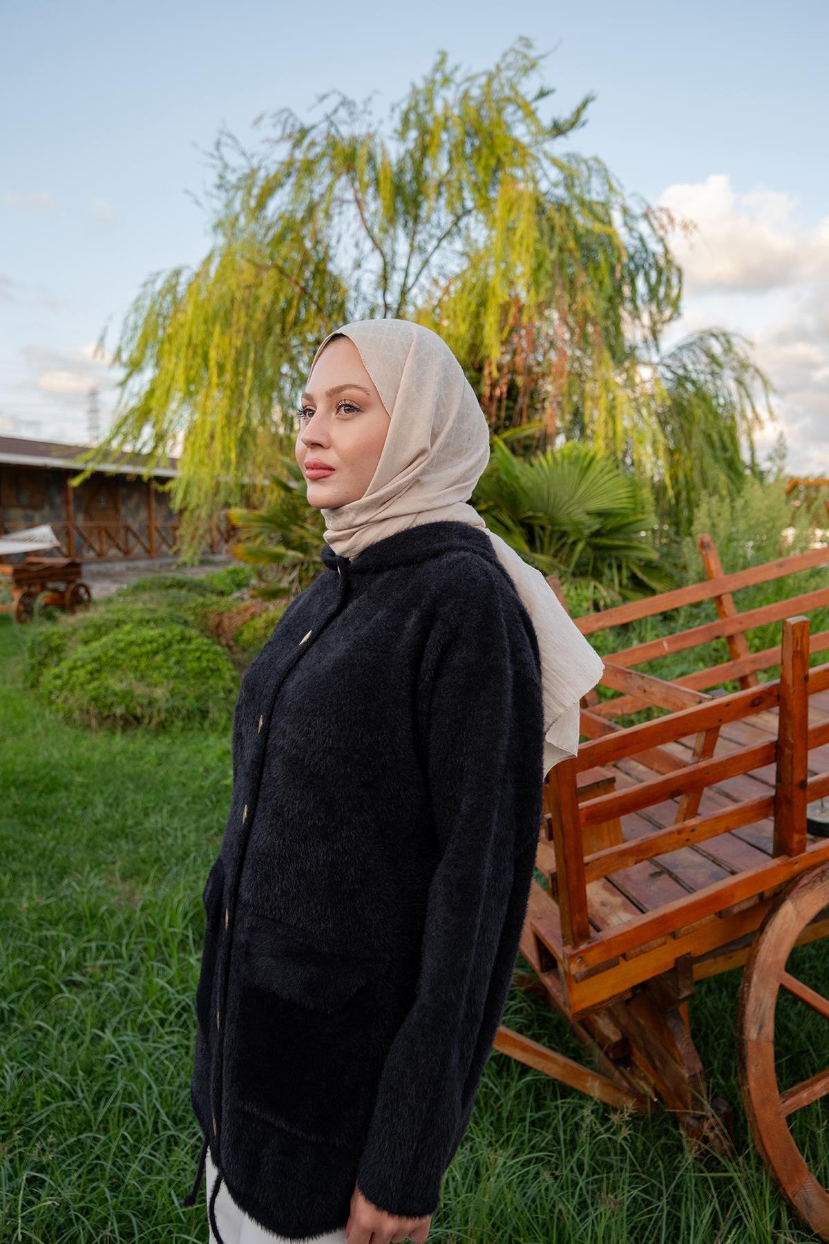 Kapüşonlu Triko Ceket Siyah