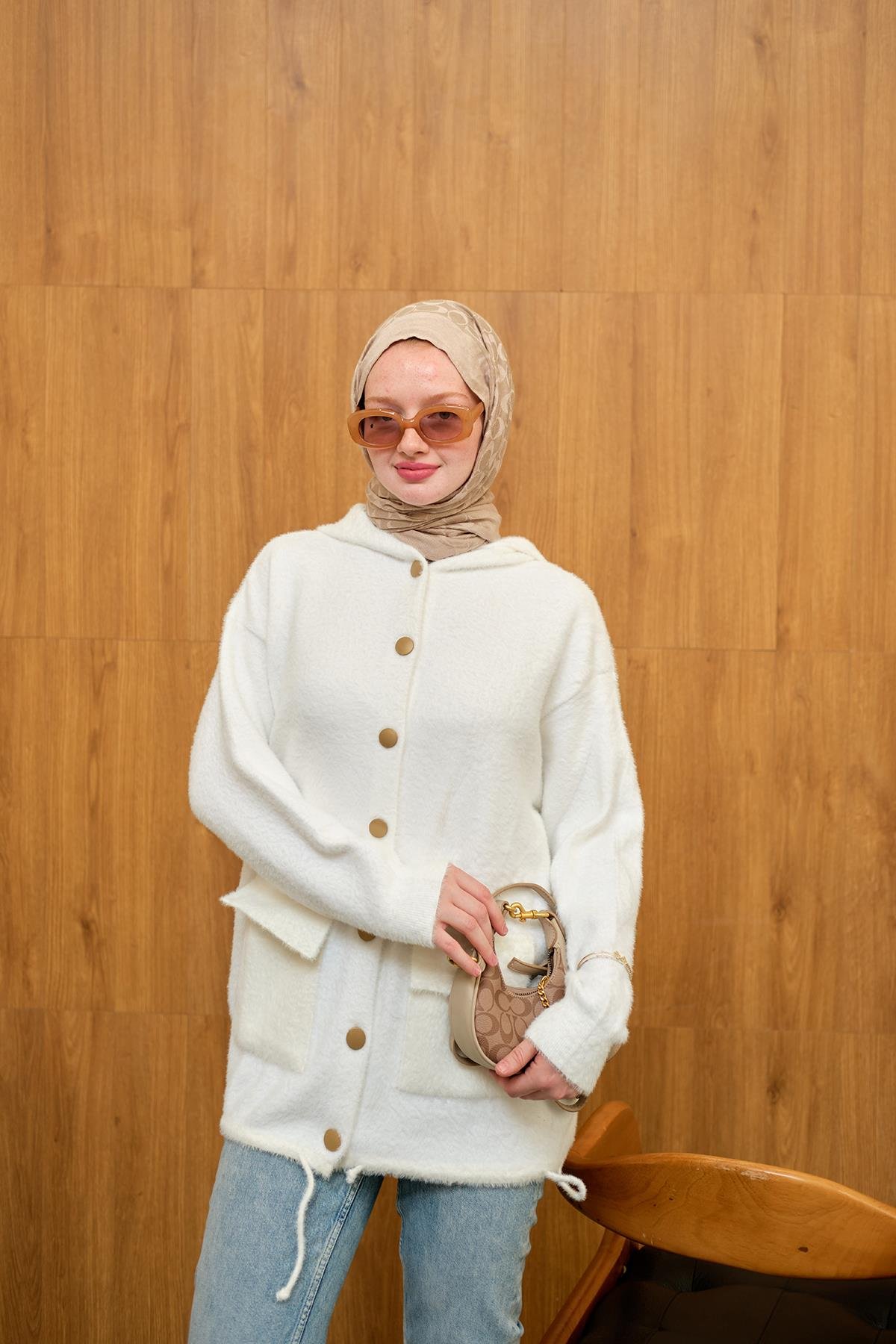 Kapüşonlu Triko Hırka Beyaz