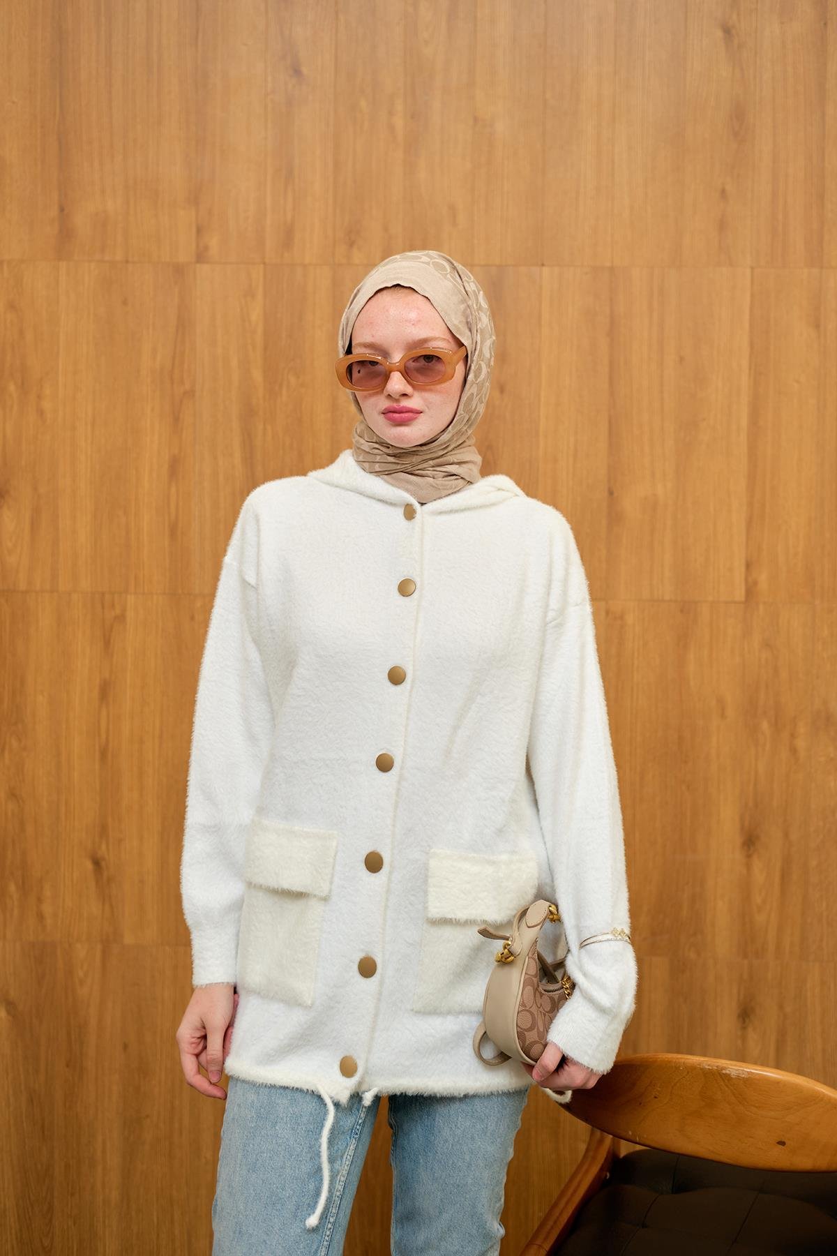 Kapüşonlu Triko Hırka Beyaz