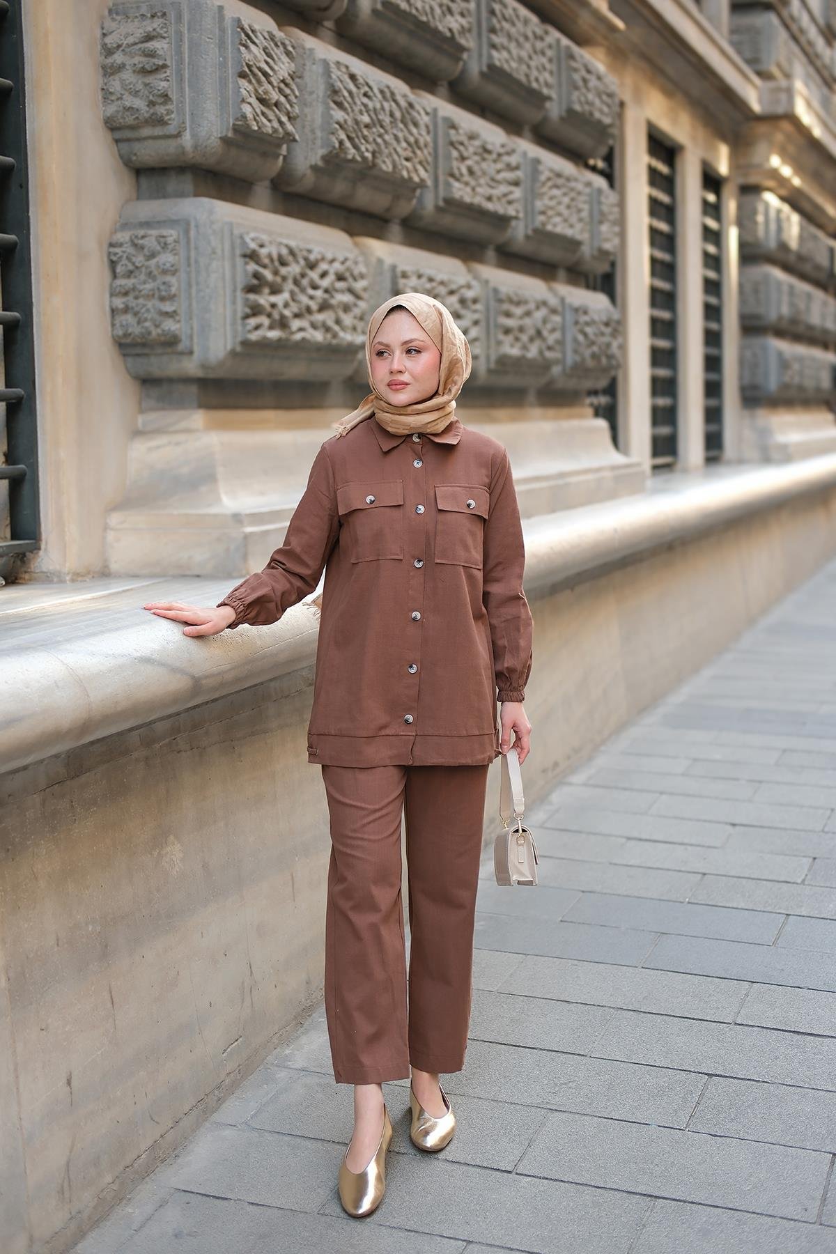 Kargo Cepli Takım Kahverengi