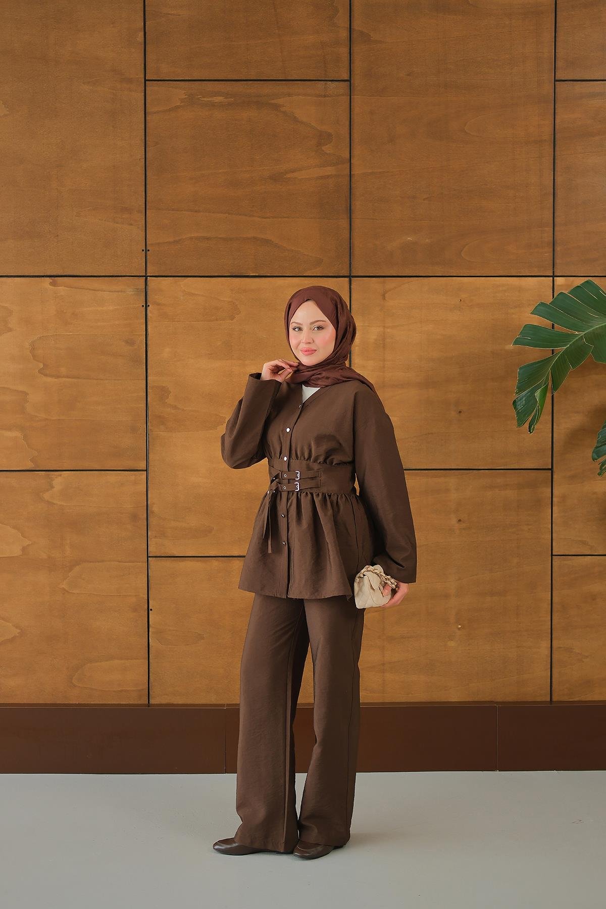 Kemer Detay İkili Takım Kahverengi