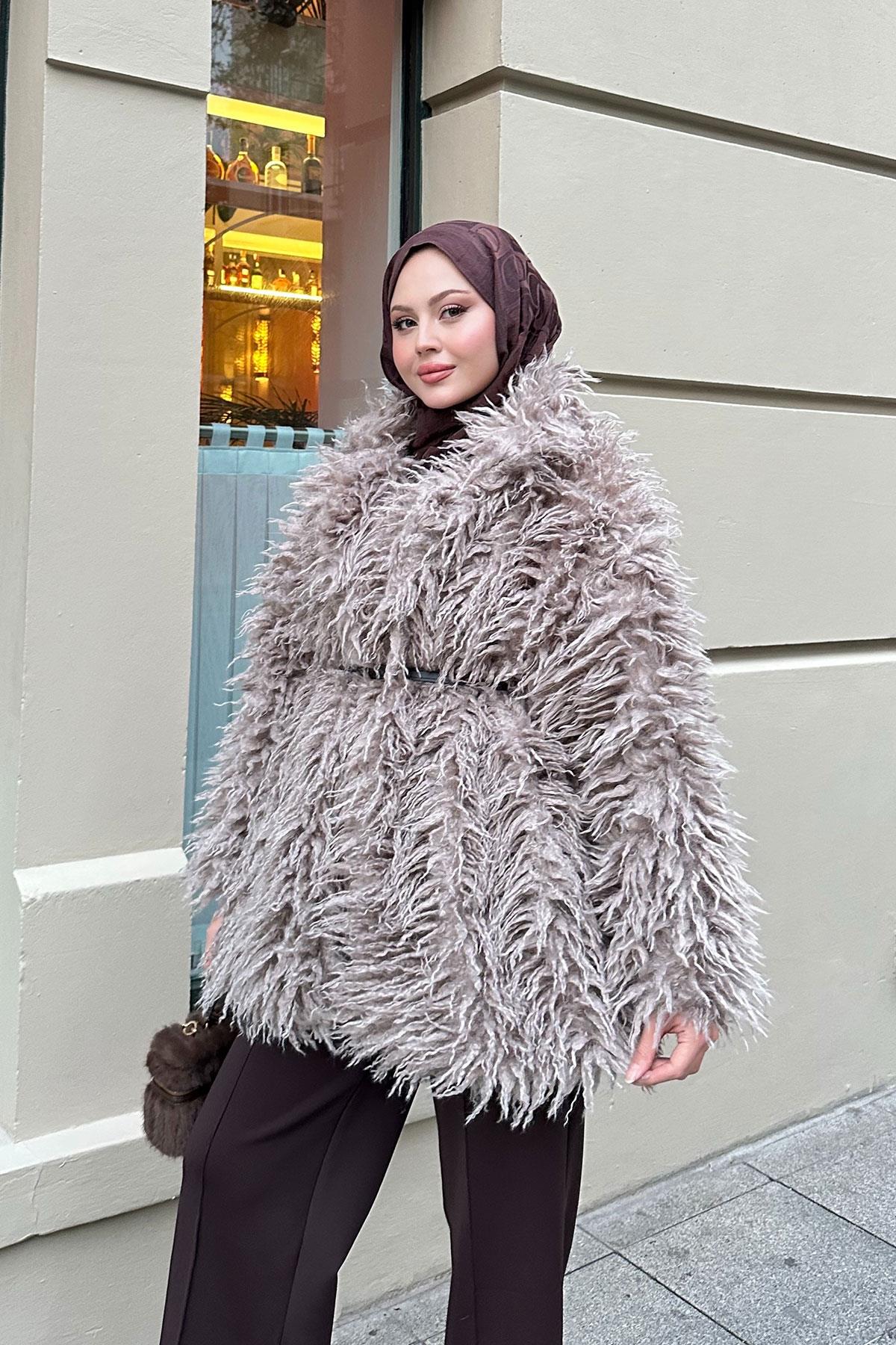 Kemer Detay Kısa Kürk Kaban Taş