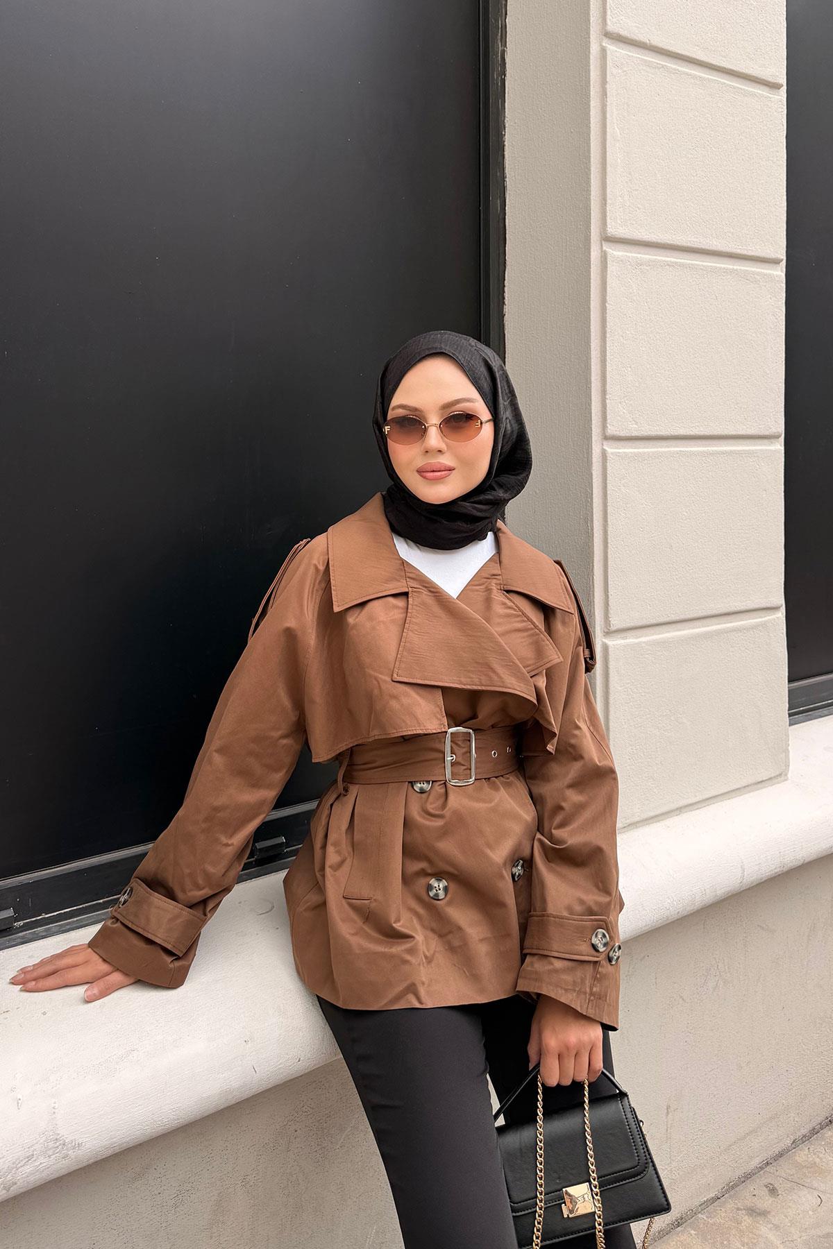 Kemer Detay Kısa Trenç Taba