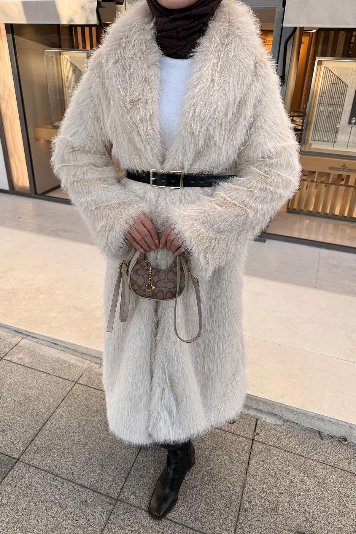 Kemer Detay Kürk Kaban Taş