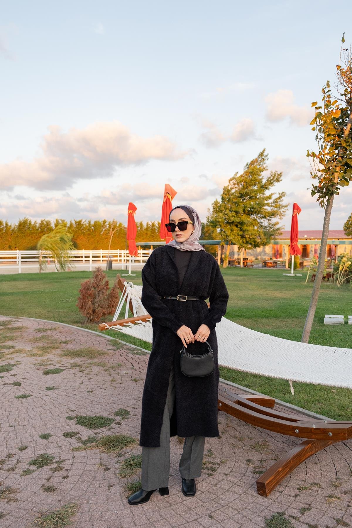 Kemerli Triko Ceket Siyah