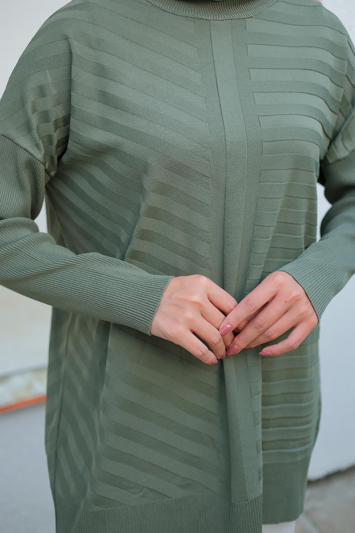 Kendinden Çizgi Desen Tunik Haki Yeşil