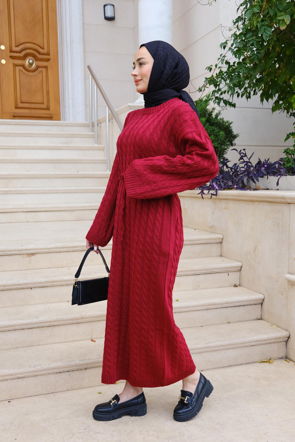 Kendinden Desenli Bel Bağlamalı Elbise Kırmızı