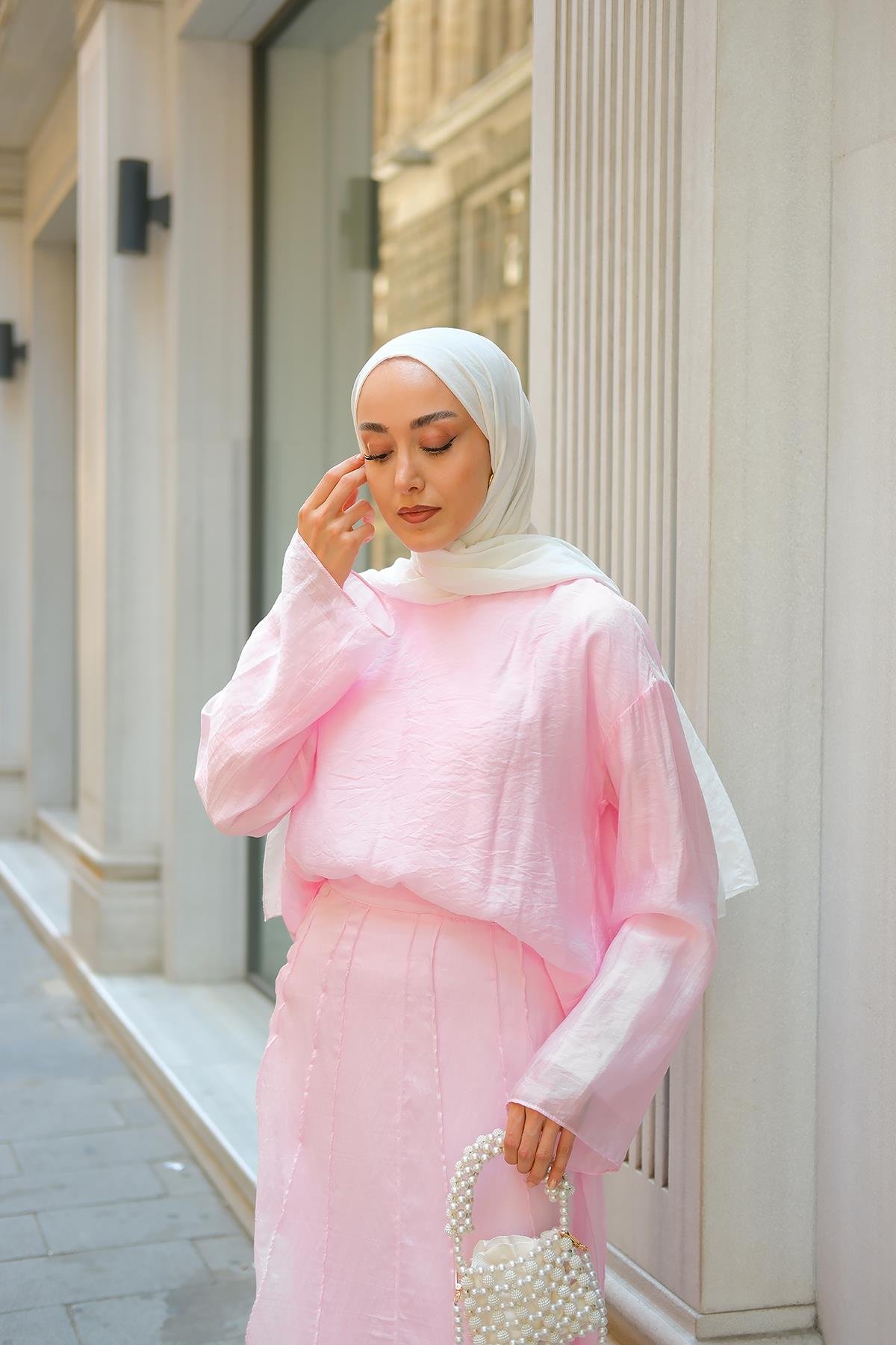 Kendinden Desenli İkili Takım Pembe