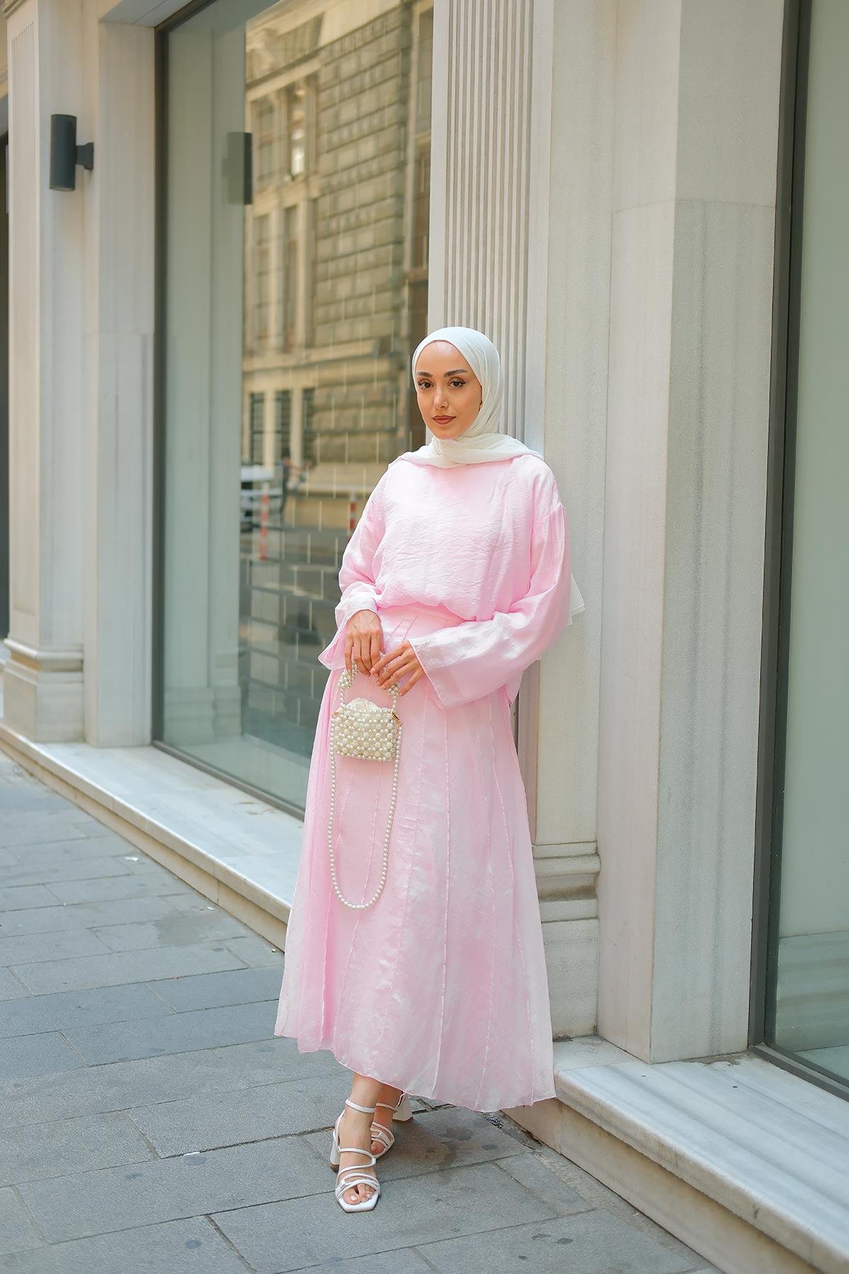 Kendinden Desenli İkili Takım Pembe